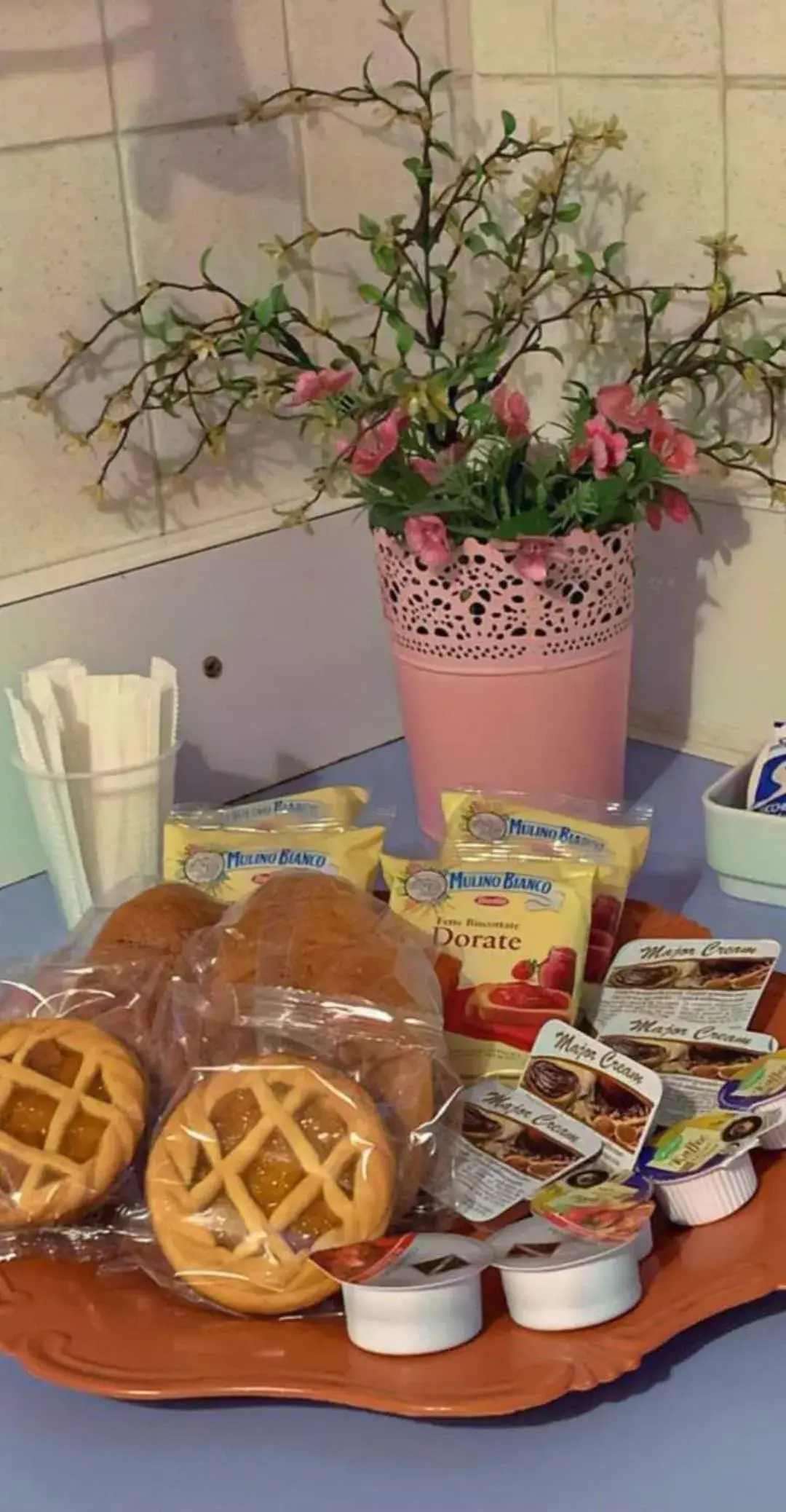 Breakfast in B&B Ventisei Scalini A Trastevere Breakfast in B&B Ventisei Scalini A Trastevere
