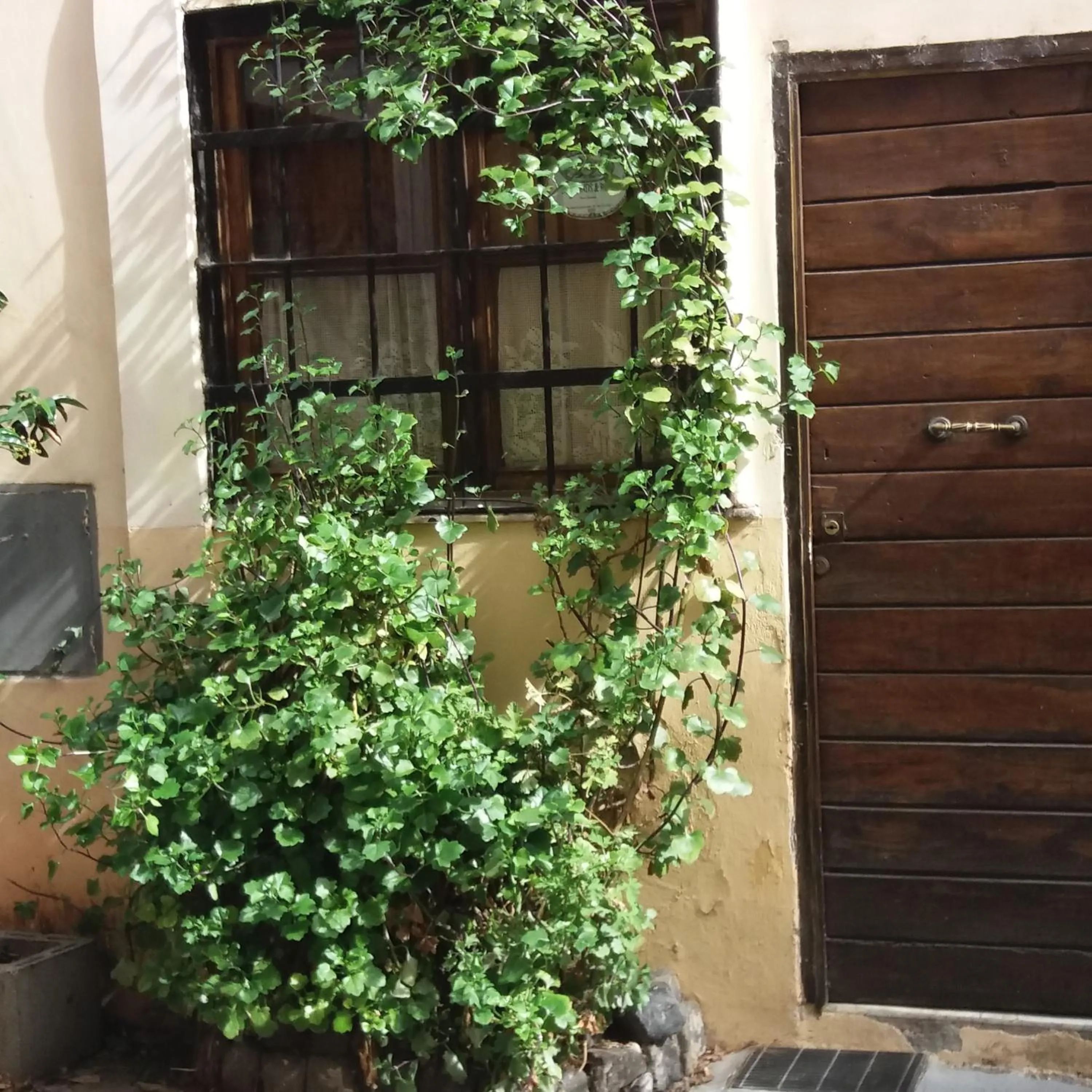 Property building in B&B Ventisei Scalini A Trastevere