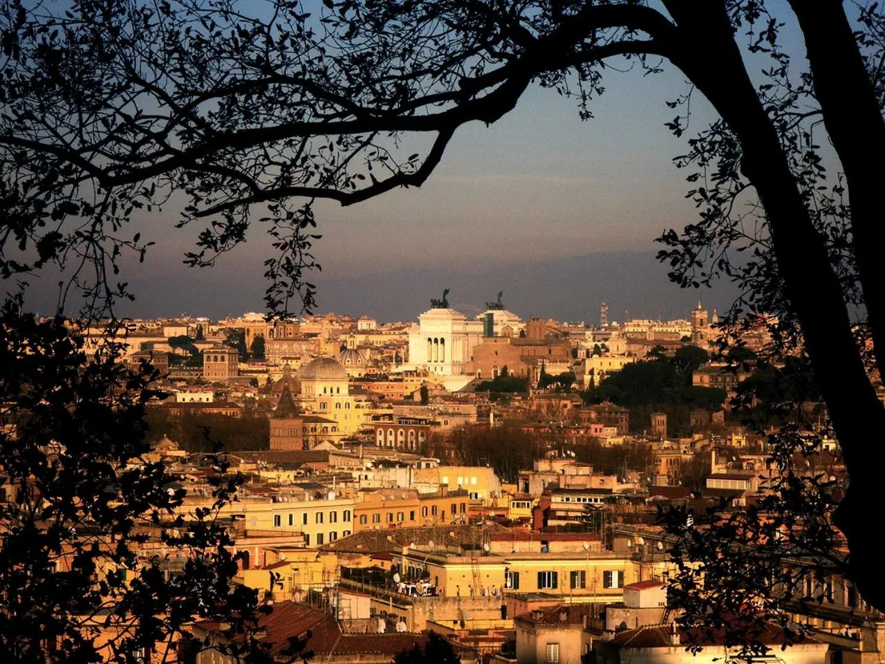 Natural landscape in B&B Ventisei Scalini A Trastevere