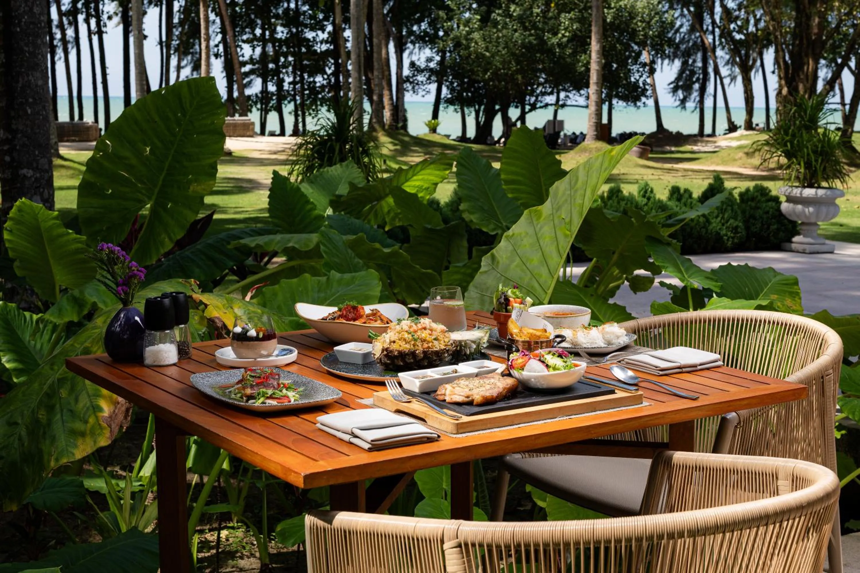 Restaurant/places to eat in Avani Plus Khao Lak Resort