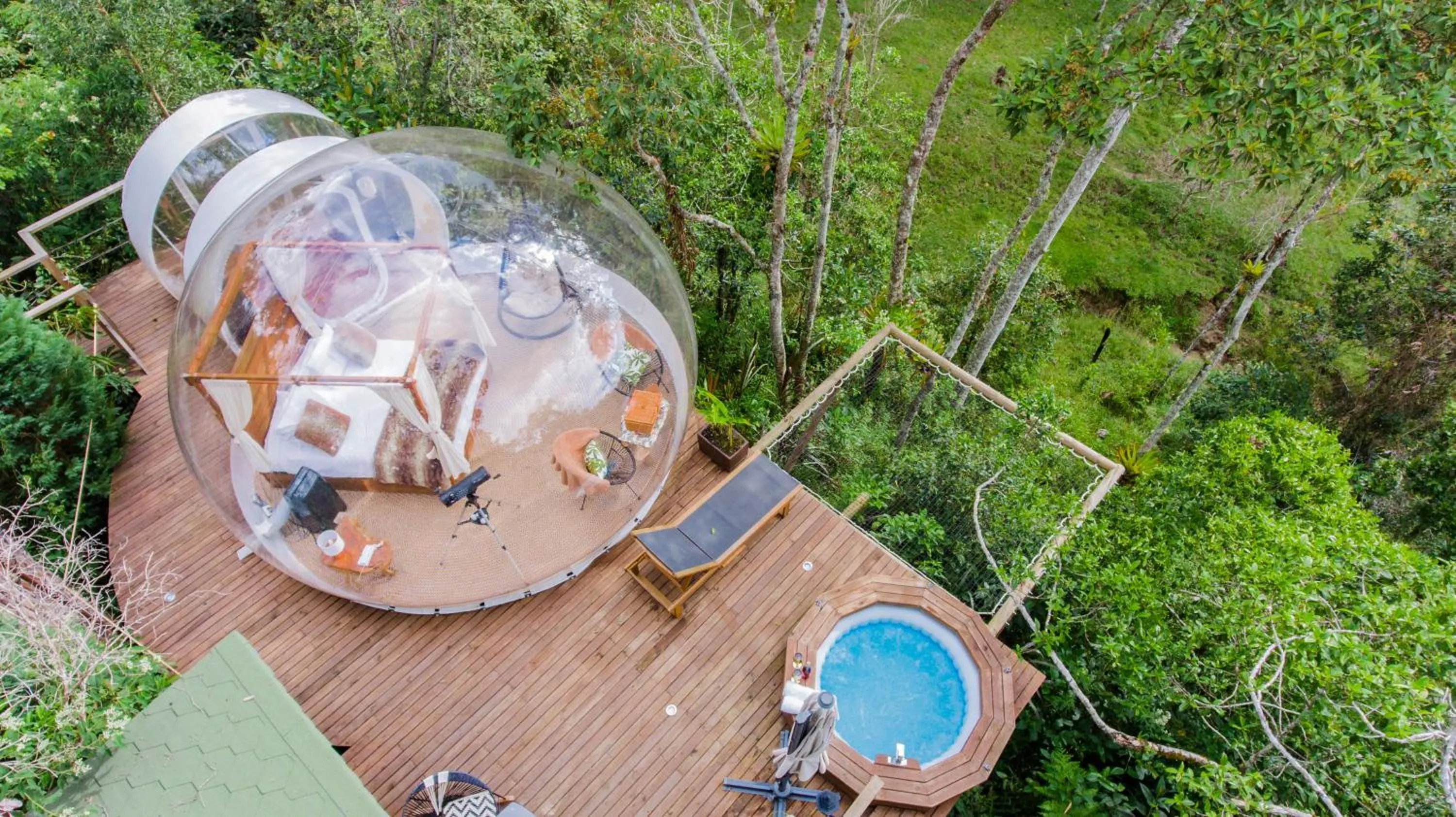 Natural landscape in BubbleSky Glamping Guatapé