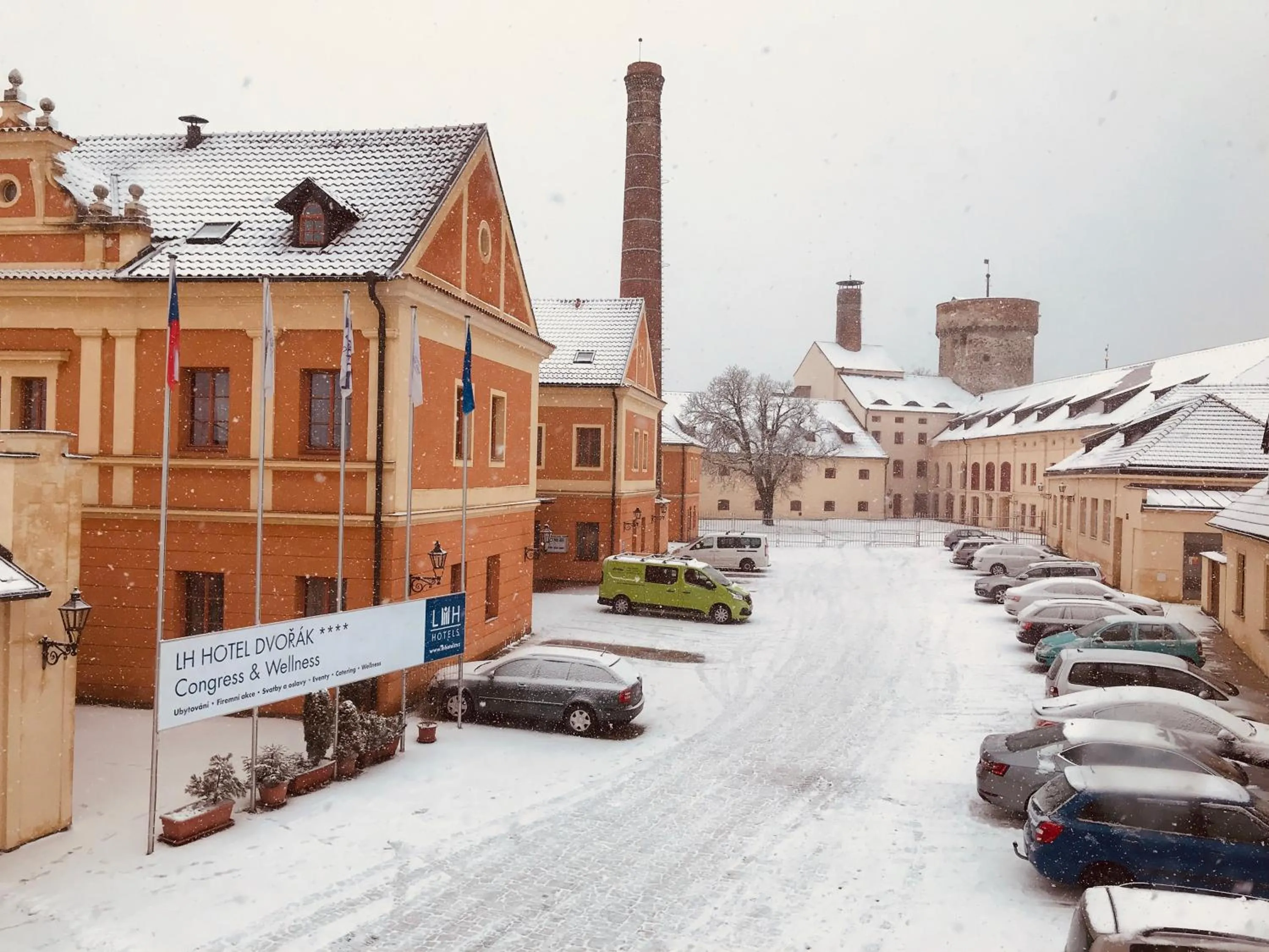 Facade/entrance in LH Hotel Dvořák Tábor Congress & Wellness
