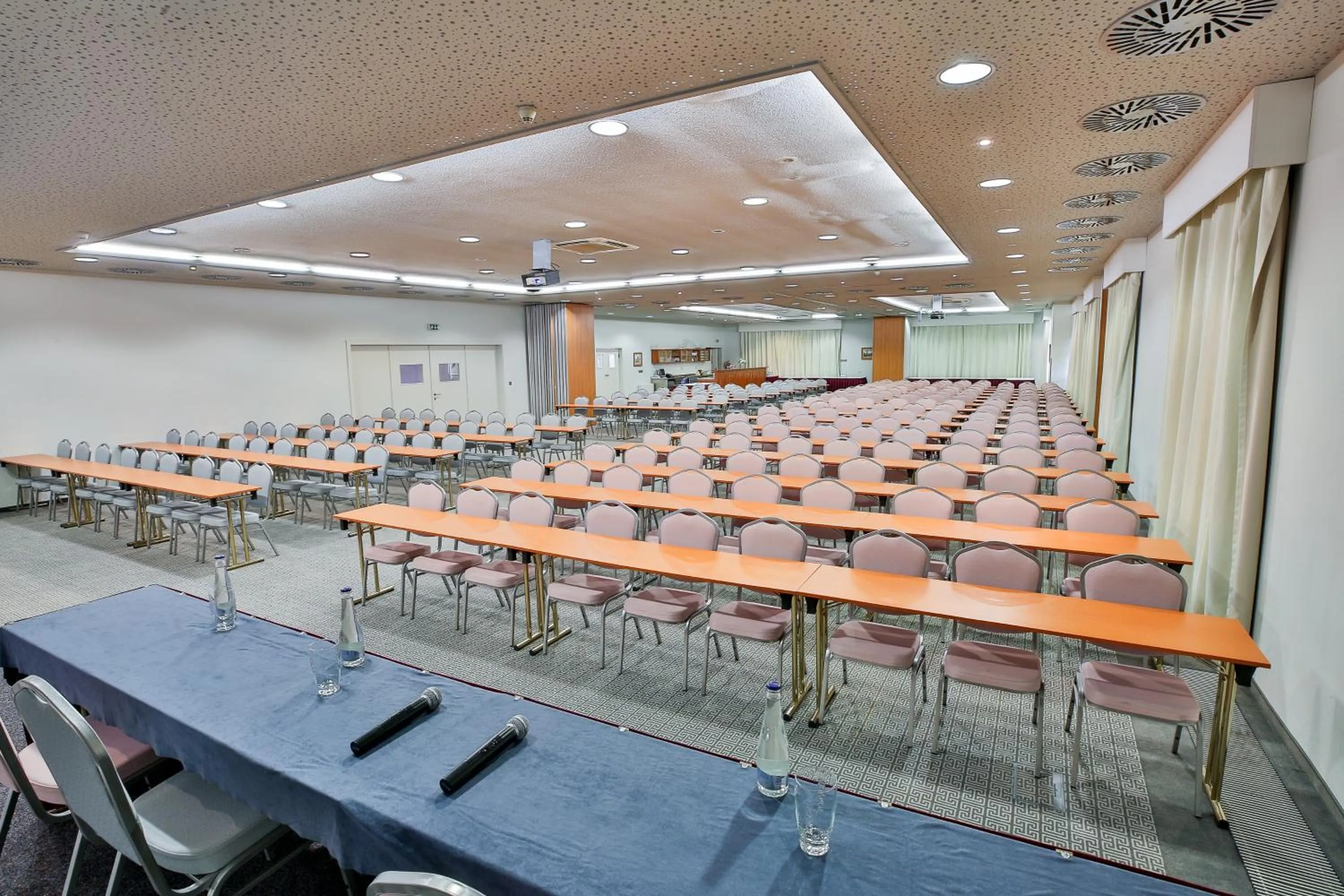 TV and multimedia in LH Hotel Dvořák Tábor Congress & Wellness