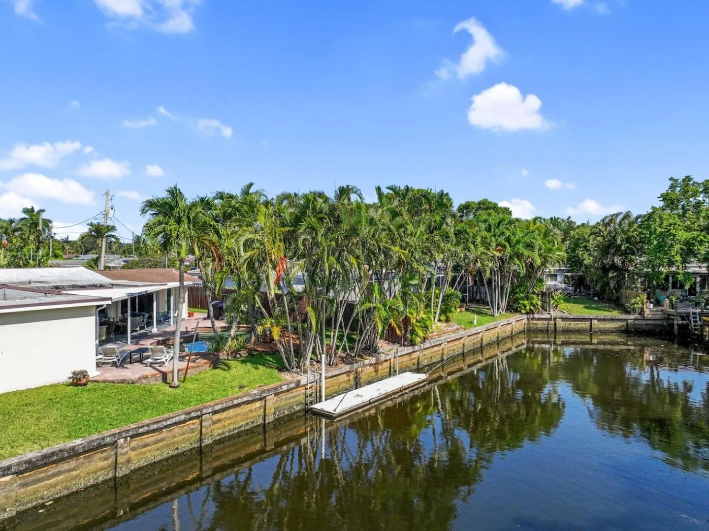 Home wpool by PMI OP Canal