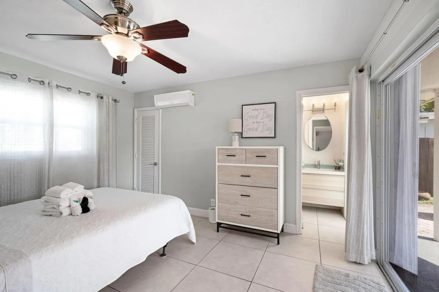 Bed in Home wpool by PMI OP Canal