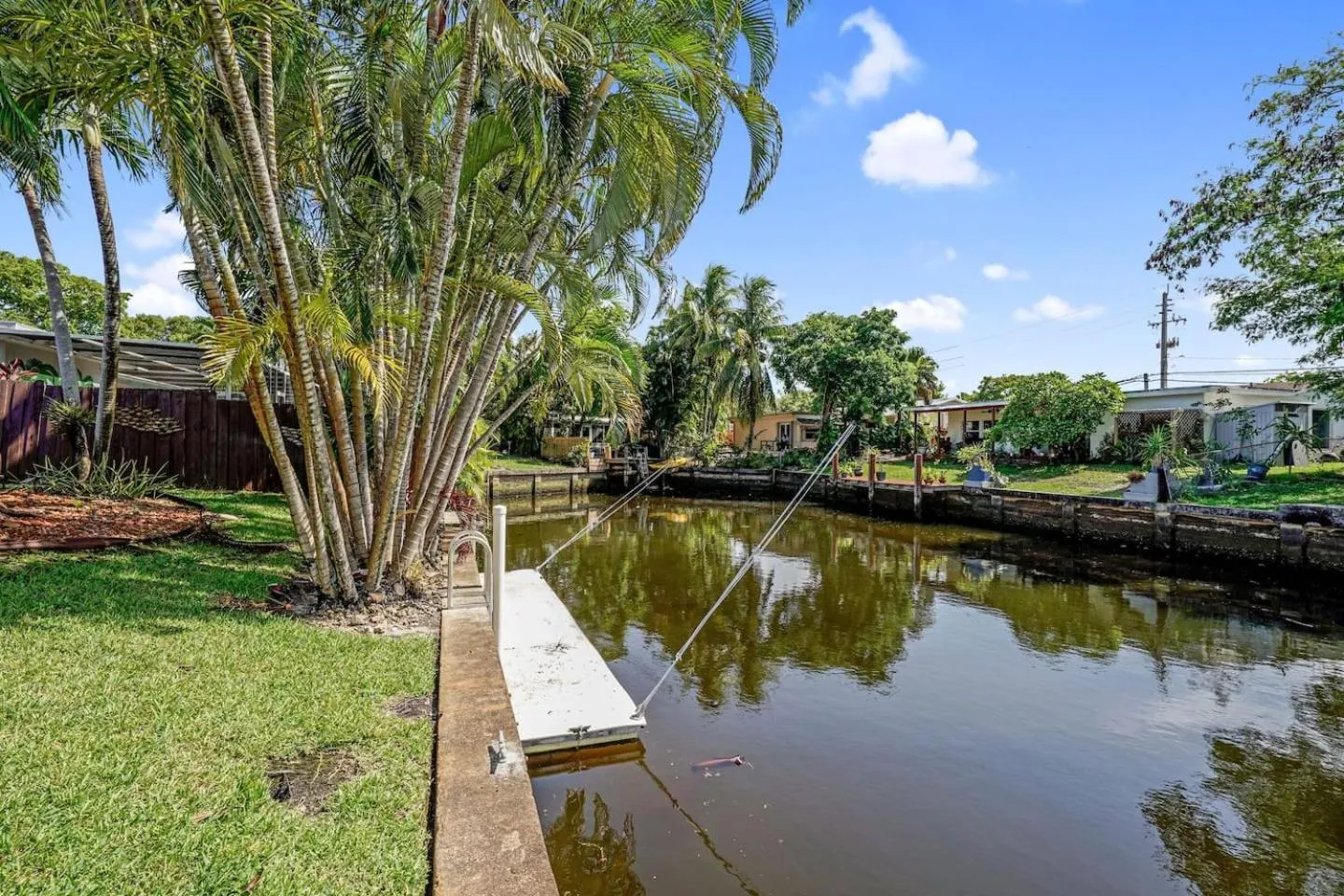 Home wpool by PMI OP Canal