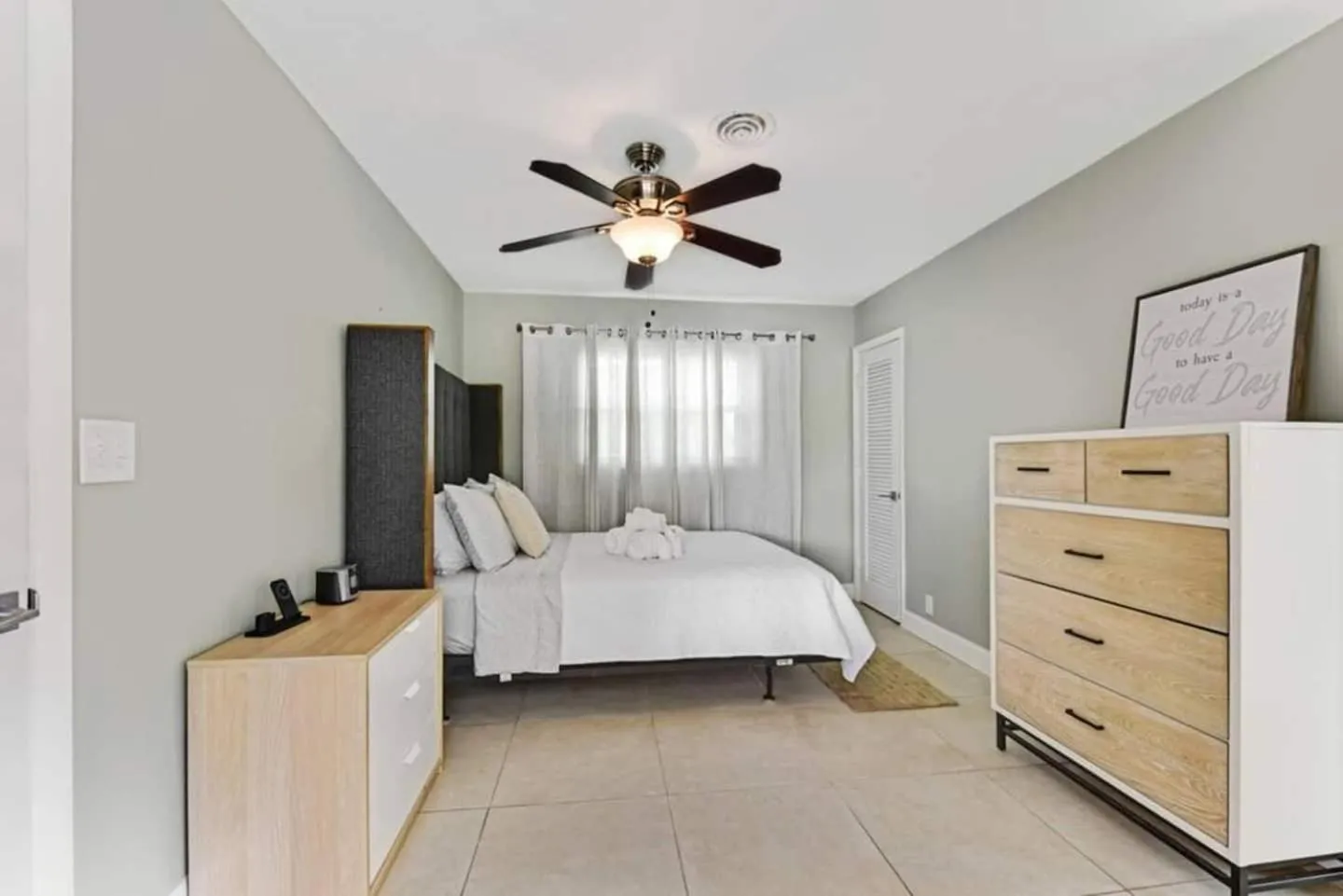 Bed in Home wpool by PMI OP Canal