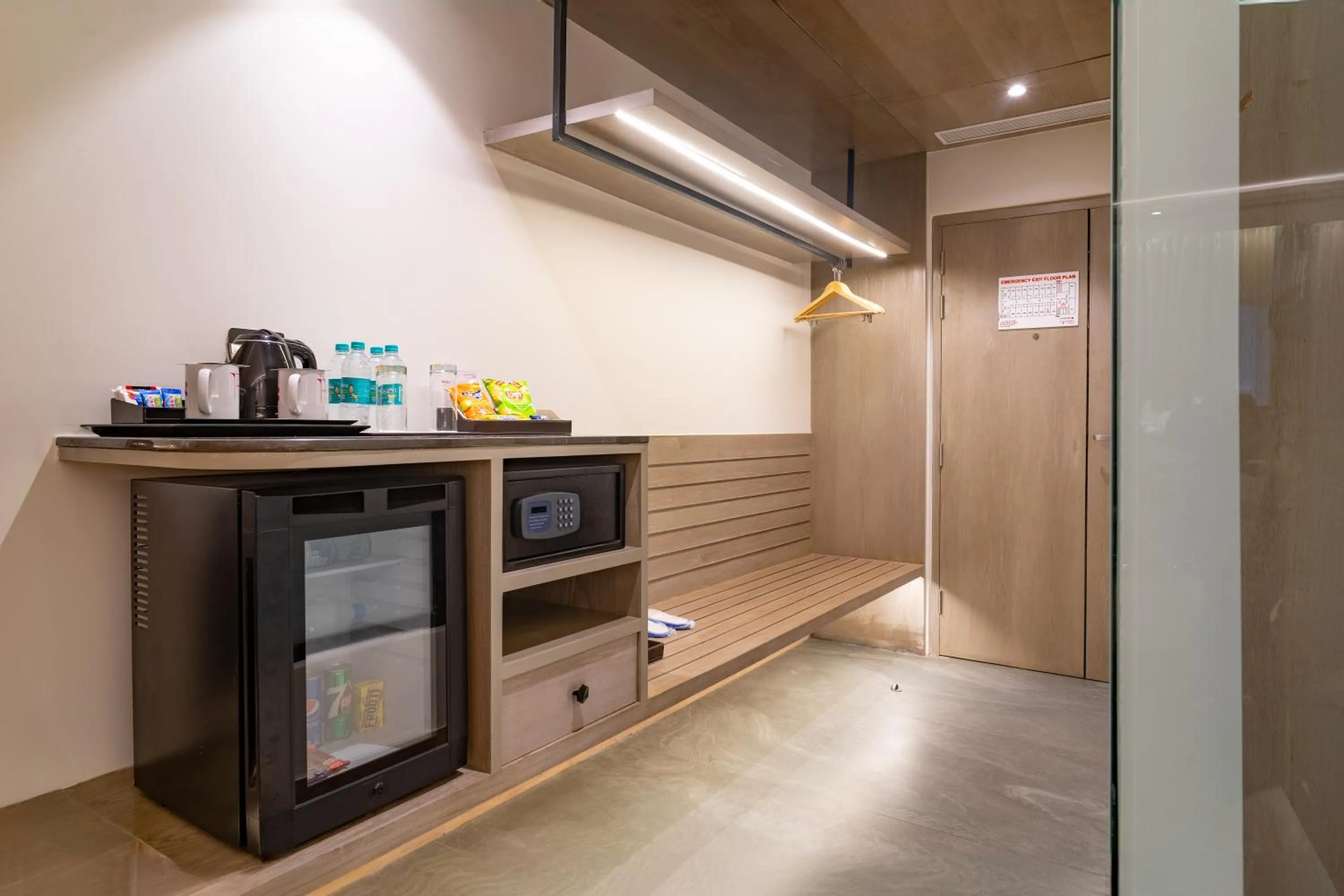 minibar, Kitchen/Kitchenette in Regenta Place Amritsar by Royal Orchid Hotels Limited