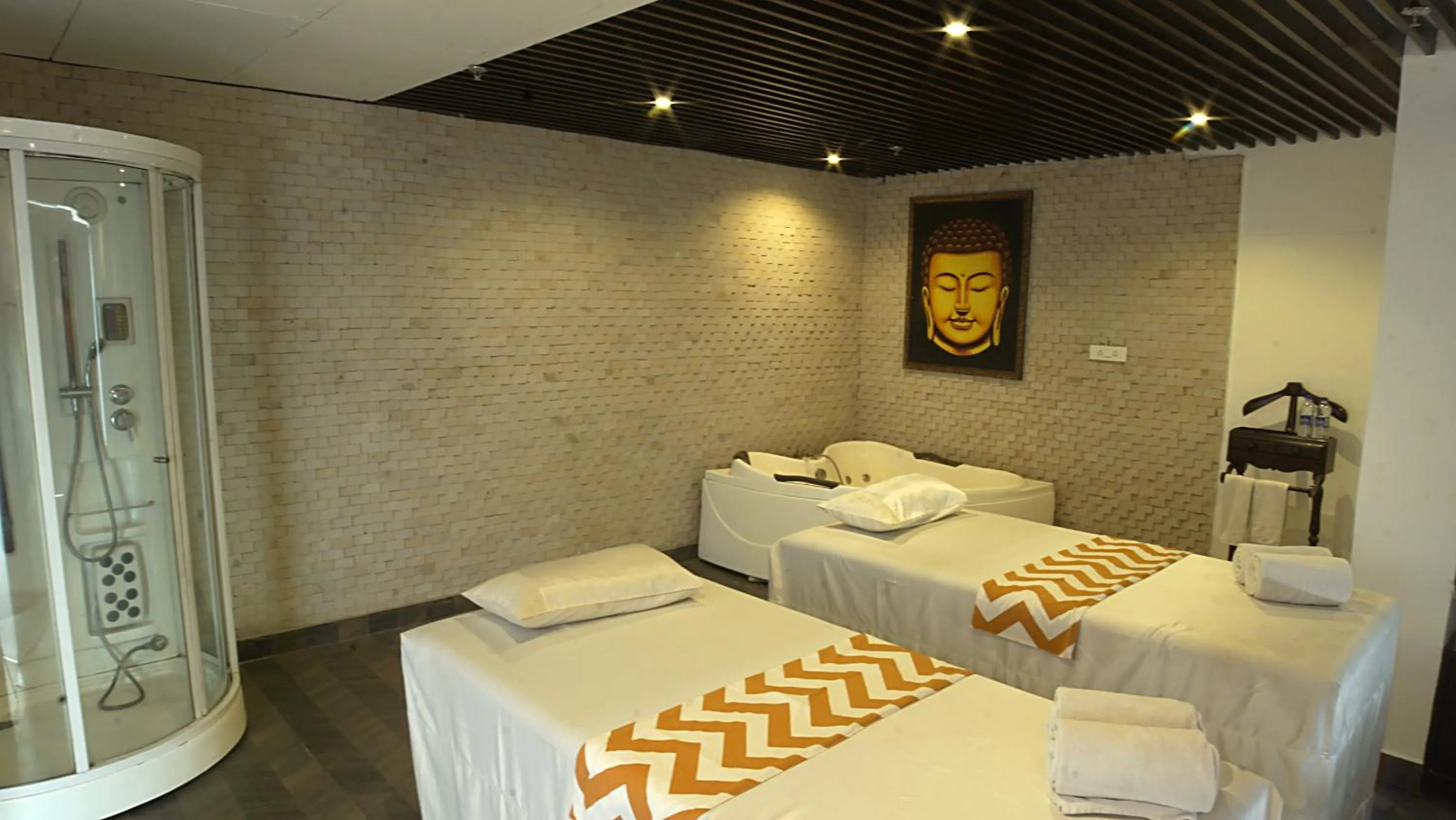 Spa and wellness centre/facilities, Bed in Regenta Place Amritsar by Royal Orchid Hotels Limited