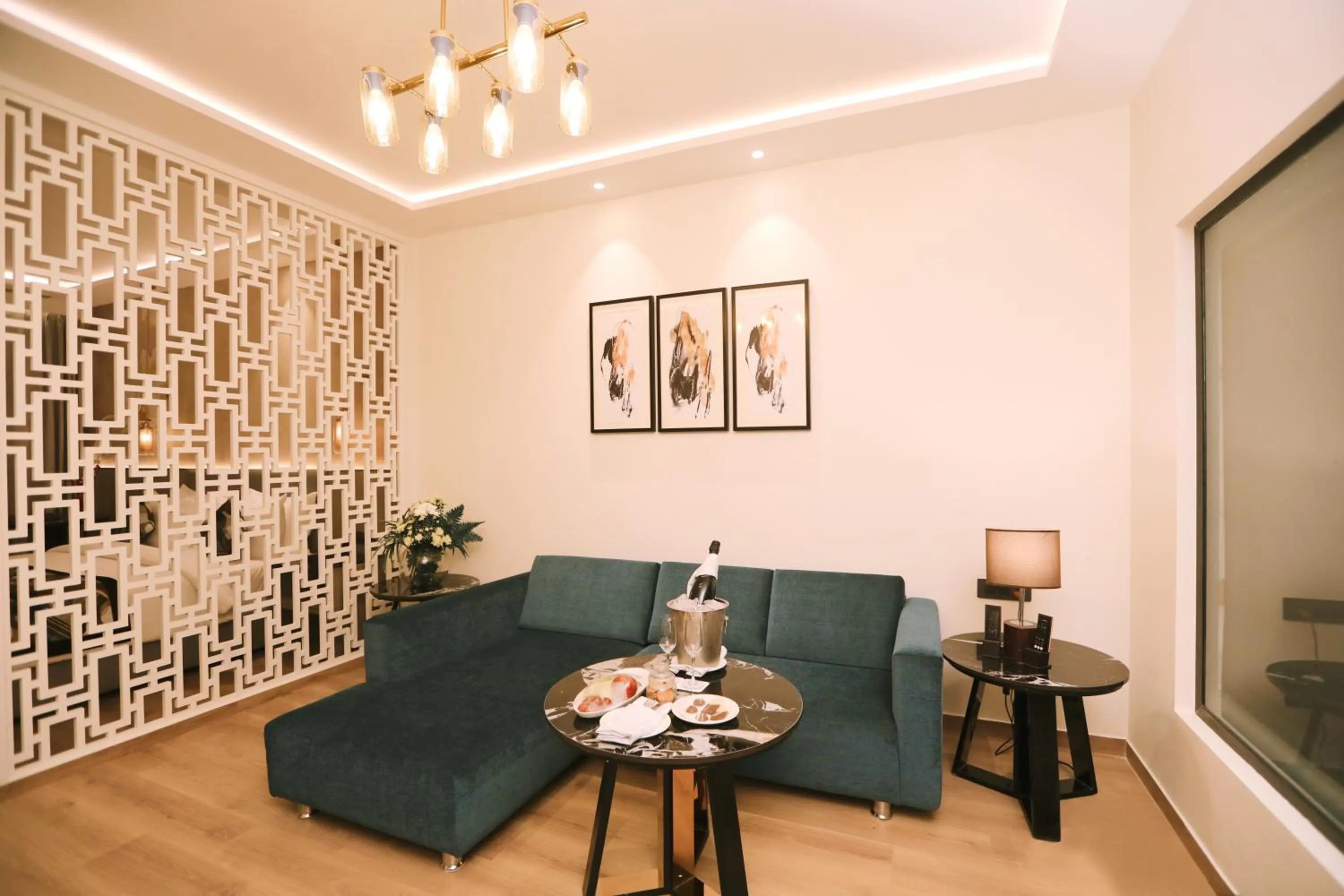 Living room, Seating Area in Regenta Place Amritsar by Royal Orchid Hotels Limited