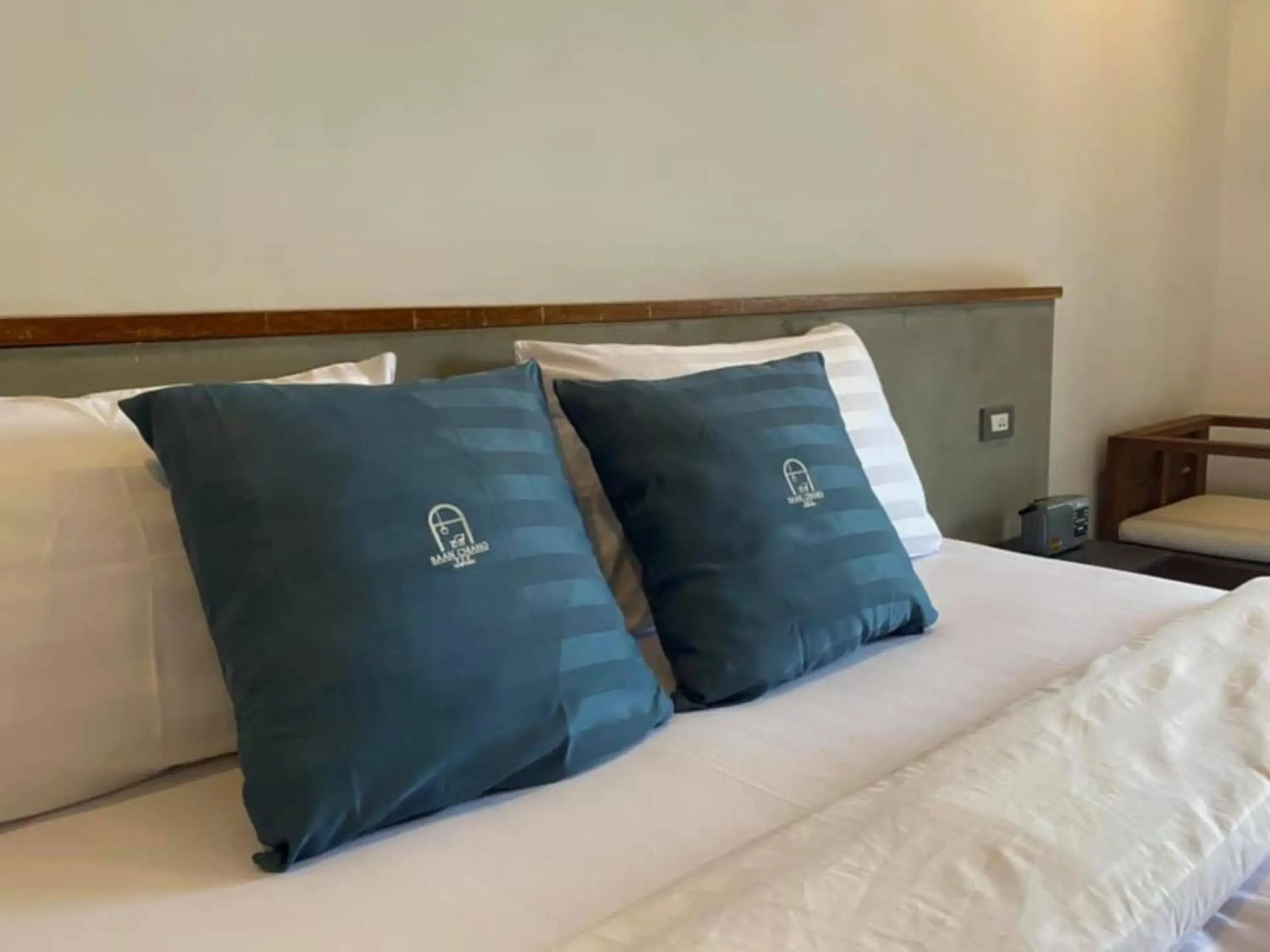 Bed in Baan Chiang Bed Lampang Bed in Baan Chiang Bed Lampang