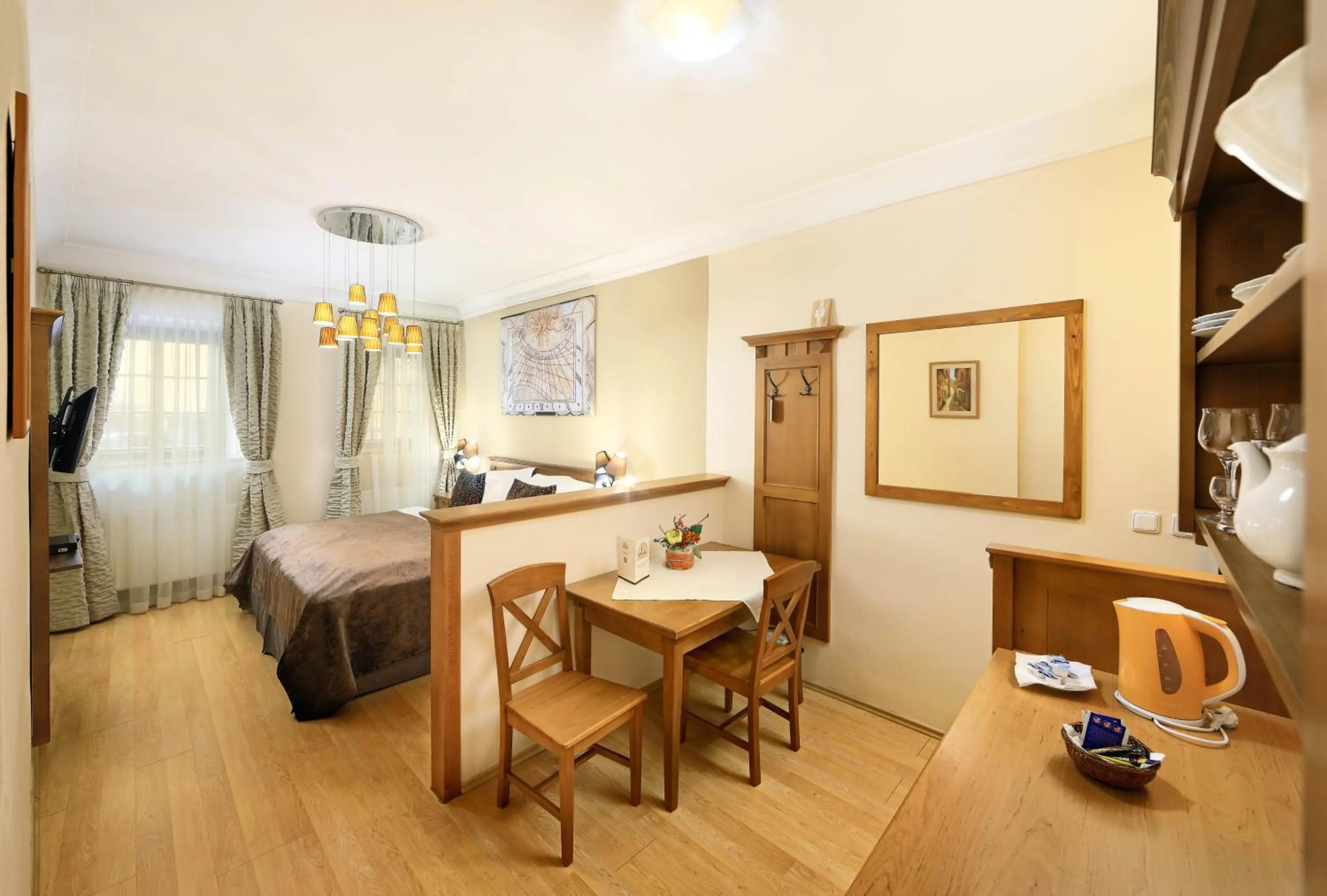 Living room, Bed in Castle View Apartments