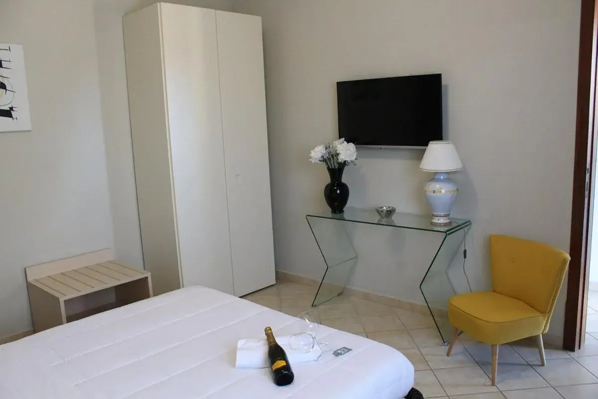 Quadruple Room in Colonna Rooms & apartment Quadruple Room in Colonna Rooms & apartment