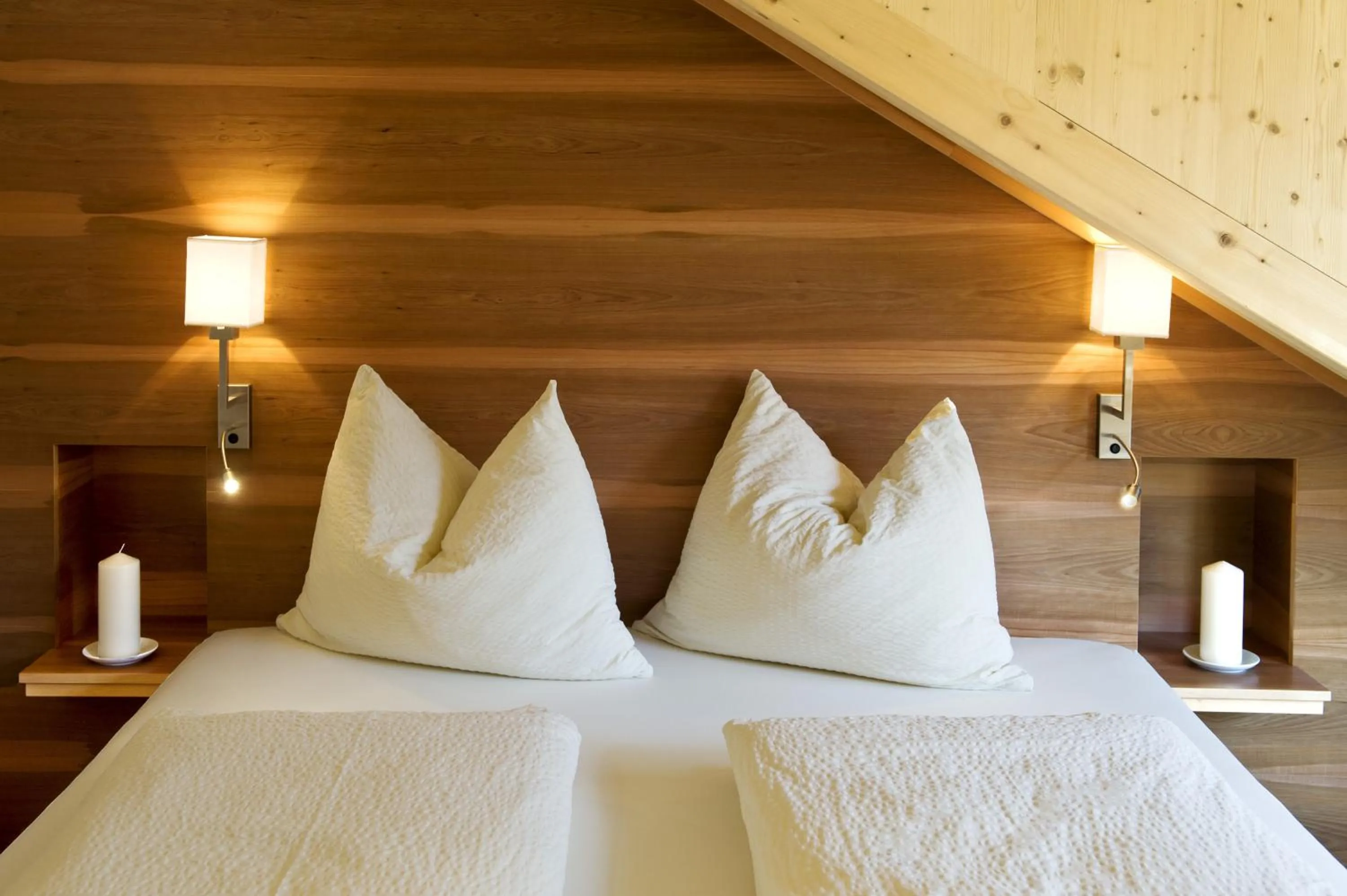 Bedroom, Bed in mittendorf klimaresidence