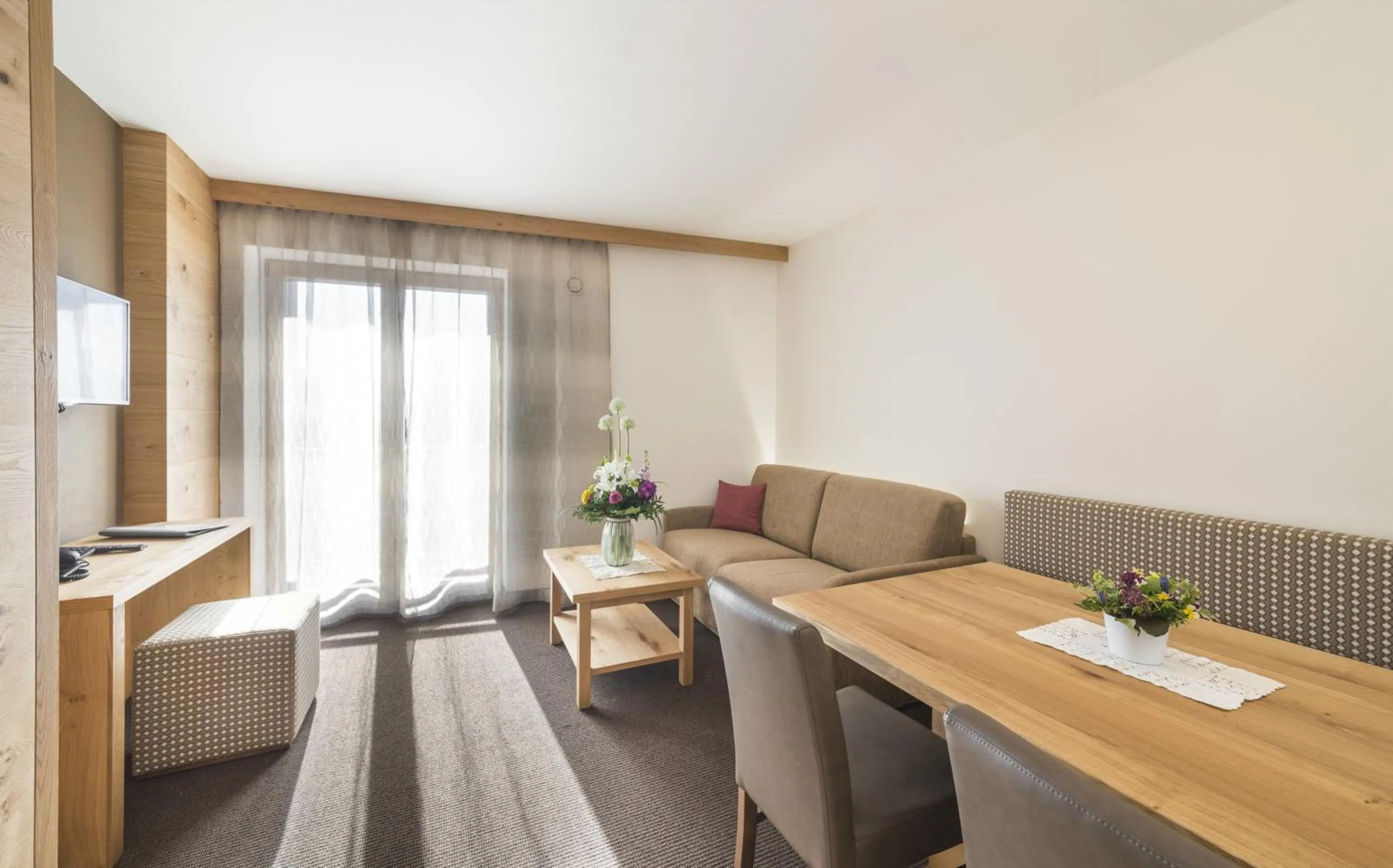 Living room in mittendorf klimaresidence