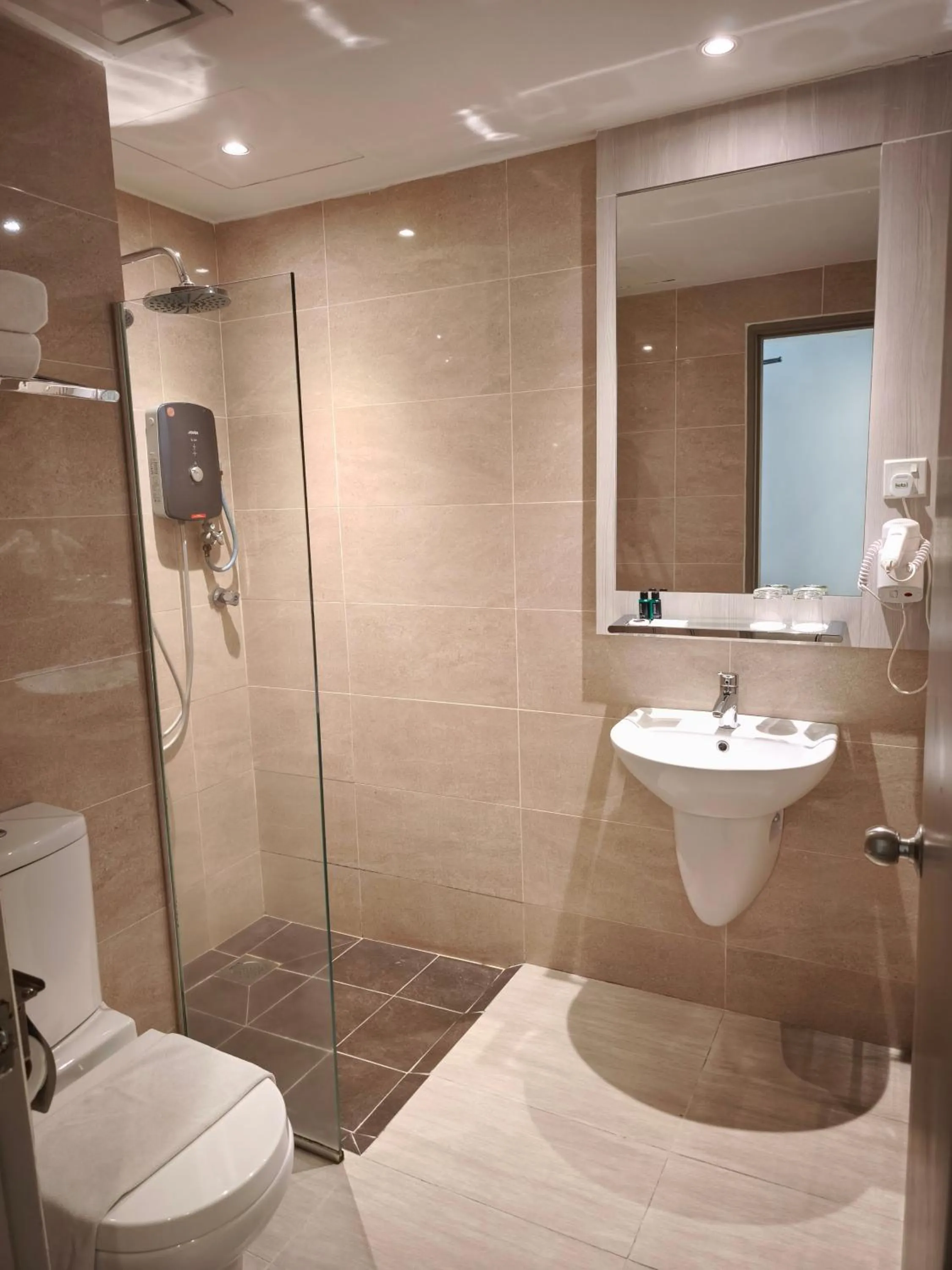 Bathroom in Alamis City Kuala Lumpur - Formerly EDC Hotel Kuala Lumpur