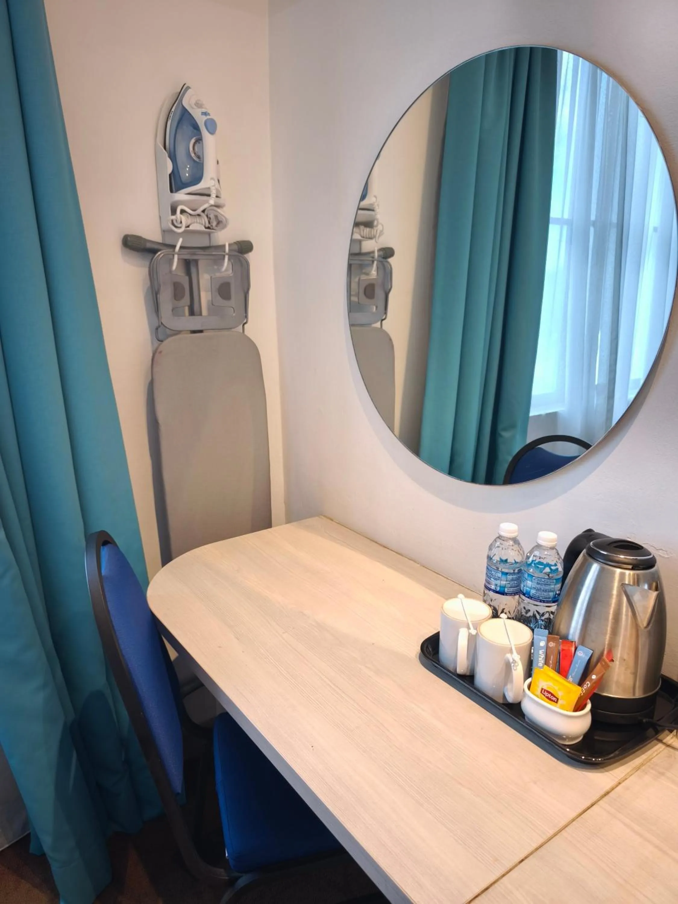 flat iron in Alamis City Kuala Lumpur - Formerly EDC Hotel Kuala Lumpur