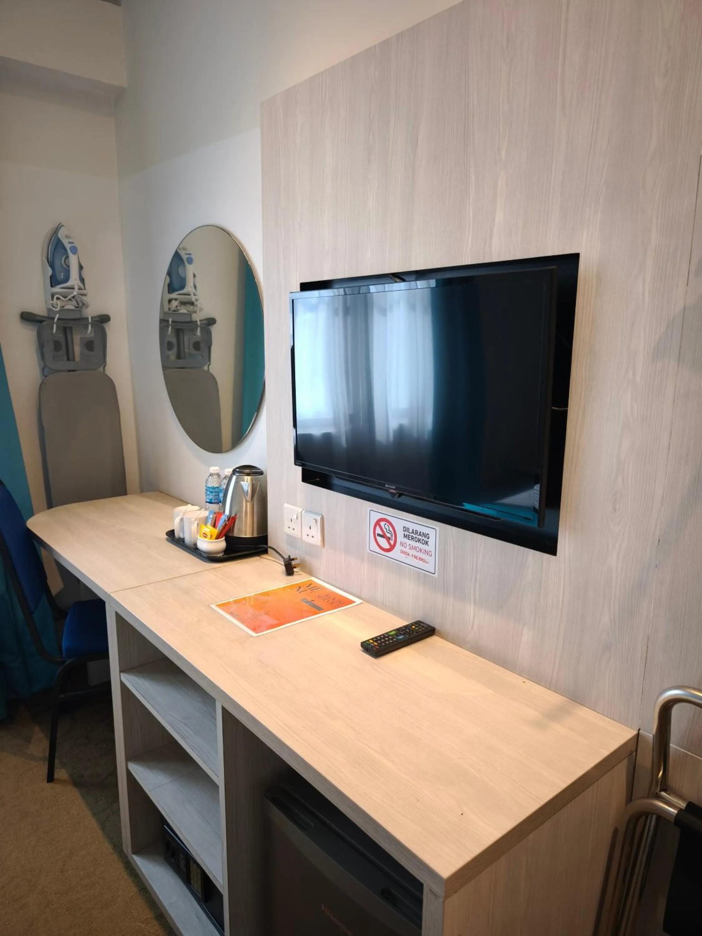 TV and multimedia in Alamis City Kuala Lumpur - Formerly EDC Hotel Kuala Lumpur