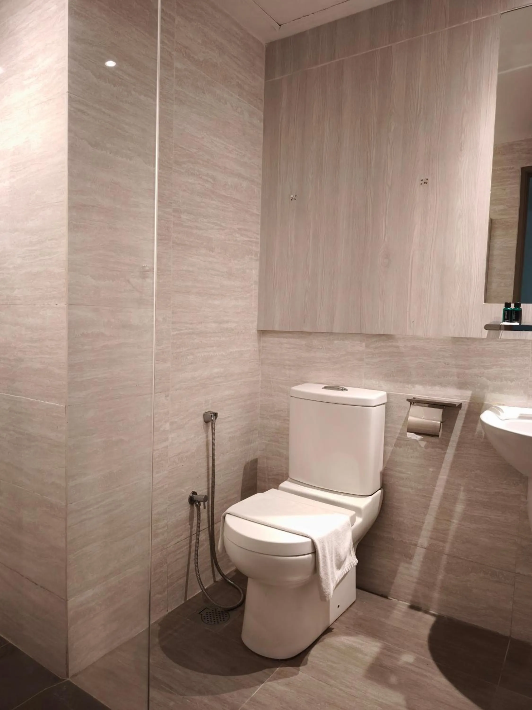 Toilet in Alamis City Kuala Lumpur - Formerly EDC Hotel Kuala Lumpur