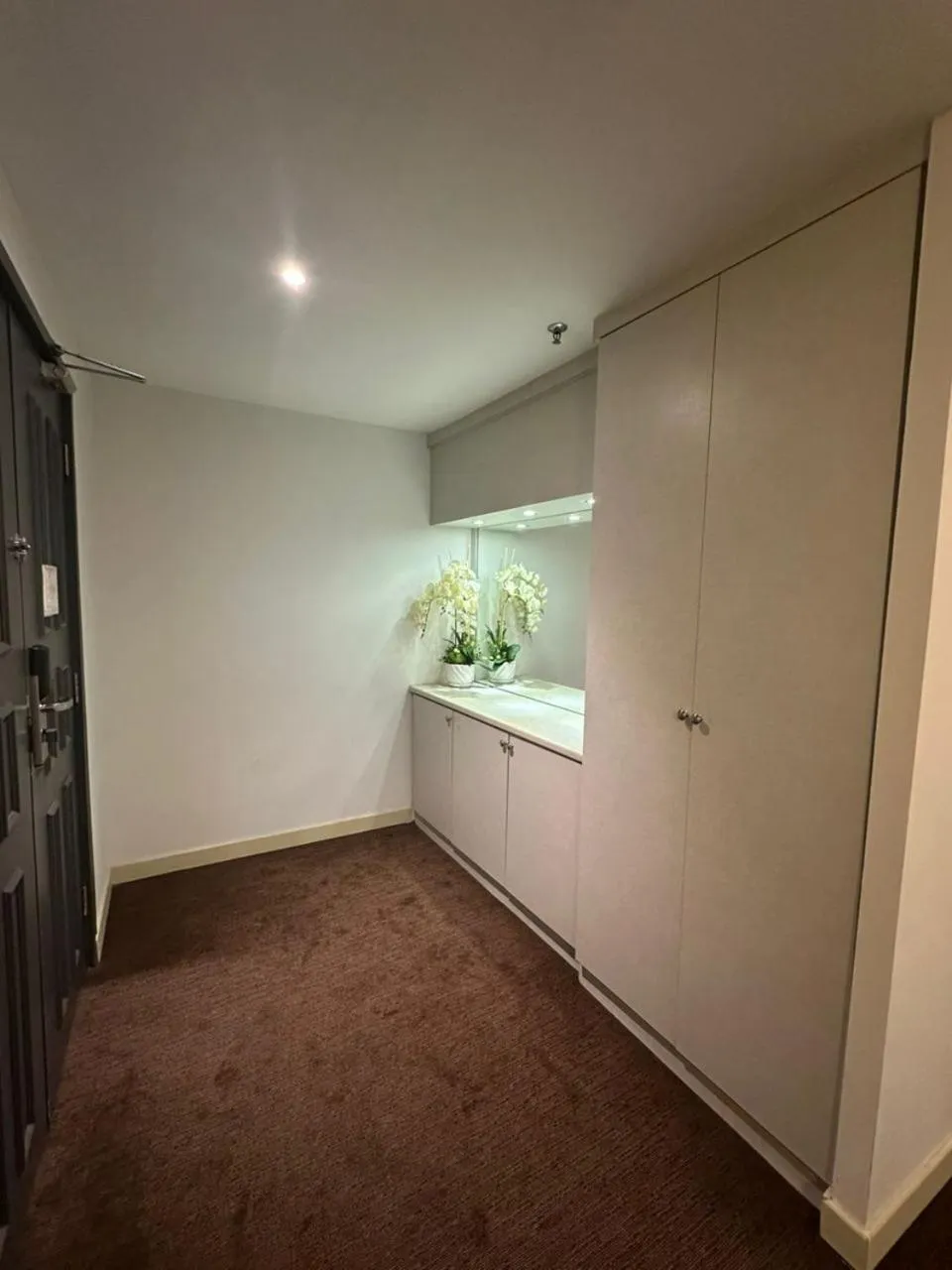 wardrobe in Alamis City Kuala Lumpur - Formerly EDC Hotel Kuala Lumpur