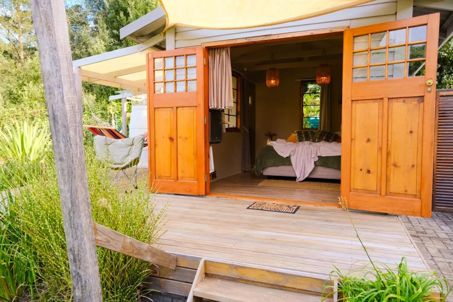 Chalet in BWHALE guest house B&B Chalet in BWHALE guest house B&B