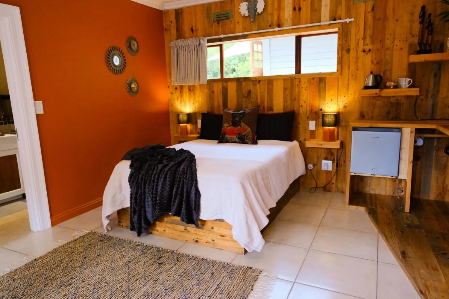 Bed in BWHALE guest house B&B