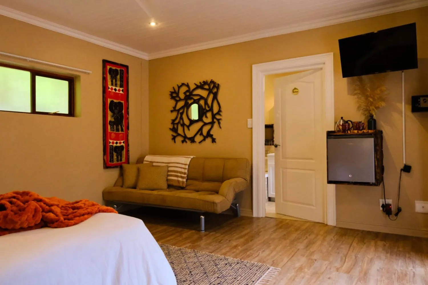 Bed in BWHALE guest house B&B