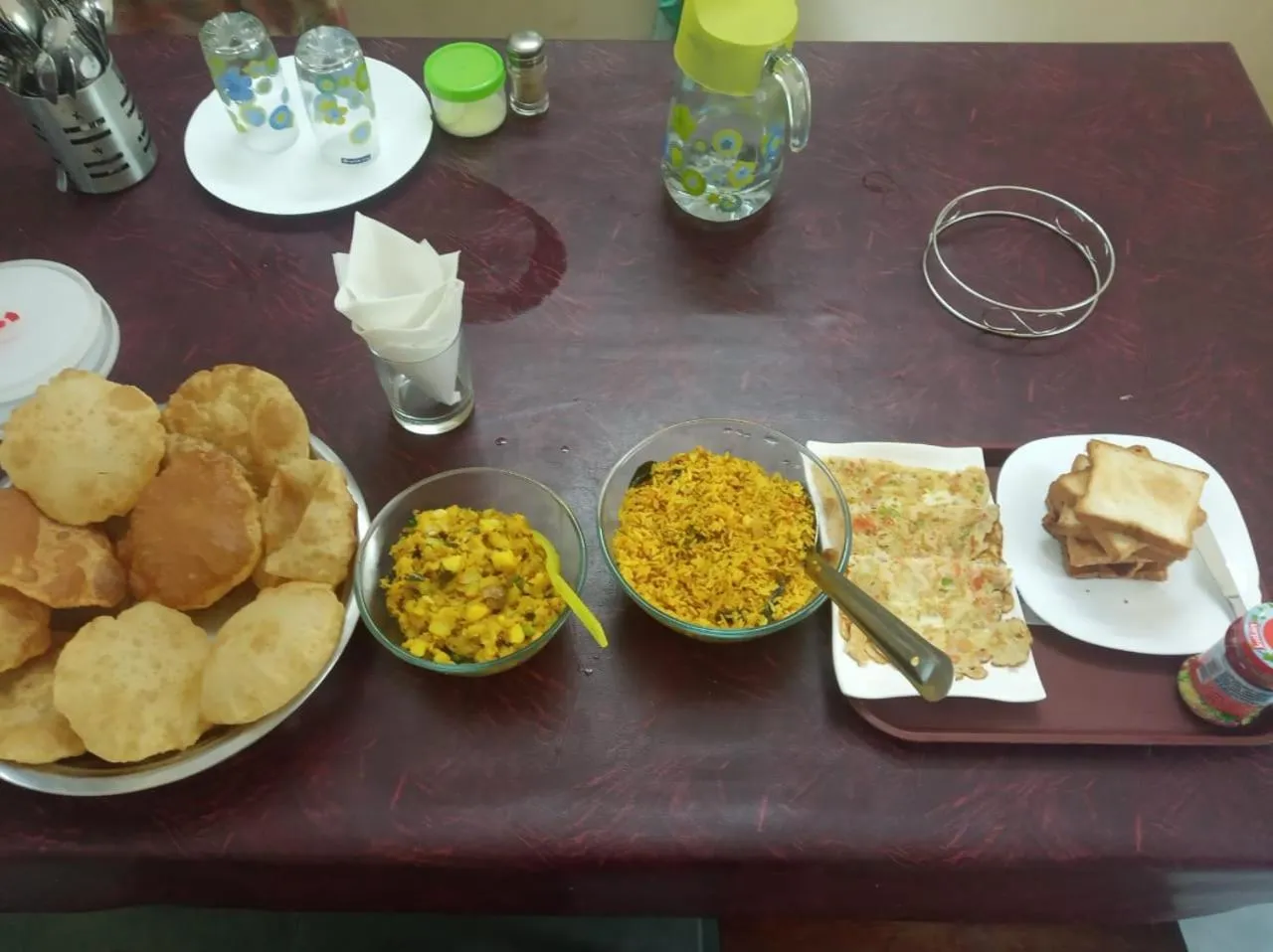 Breakfast in Sunny's Serenity Resort