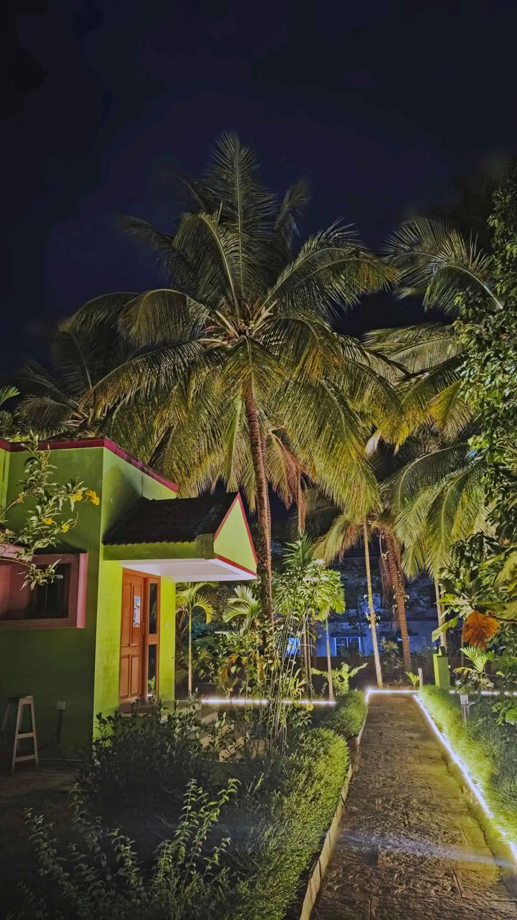 Sunny's Serenity Resort