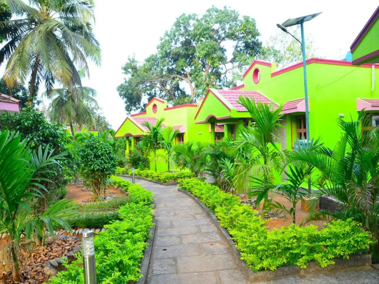 Property building in Sunny's Serenity Resort Property building in Sunny's Serenity Resort