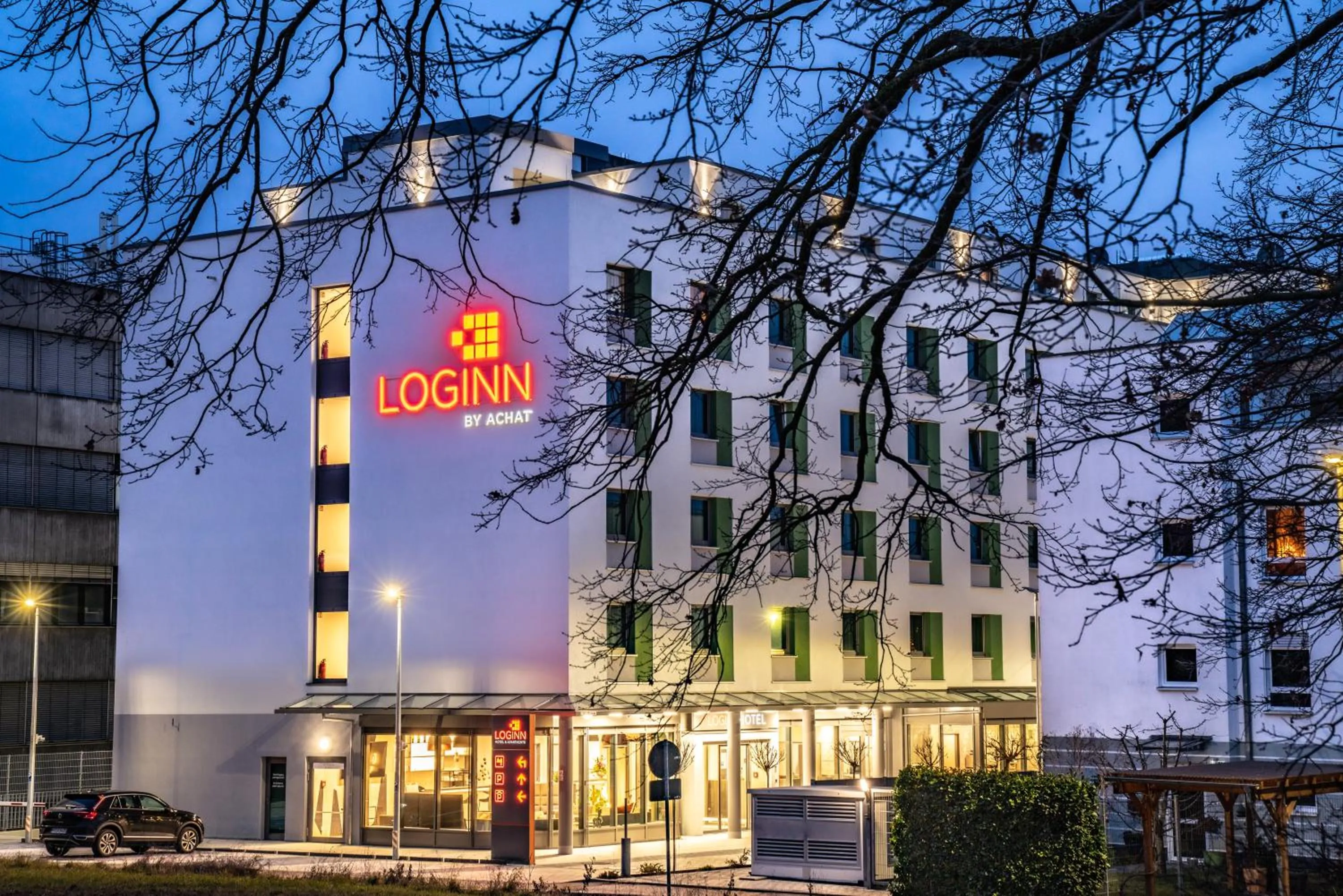 Property building in LOGINN Hotel Stuttgart Zuffenhausen