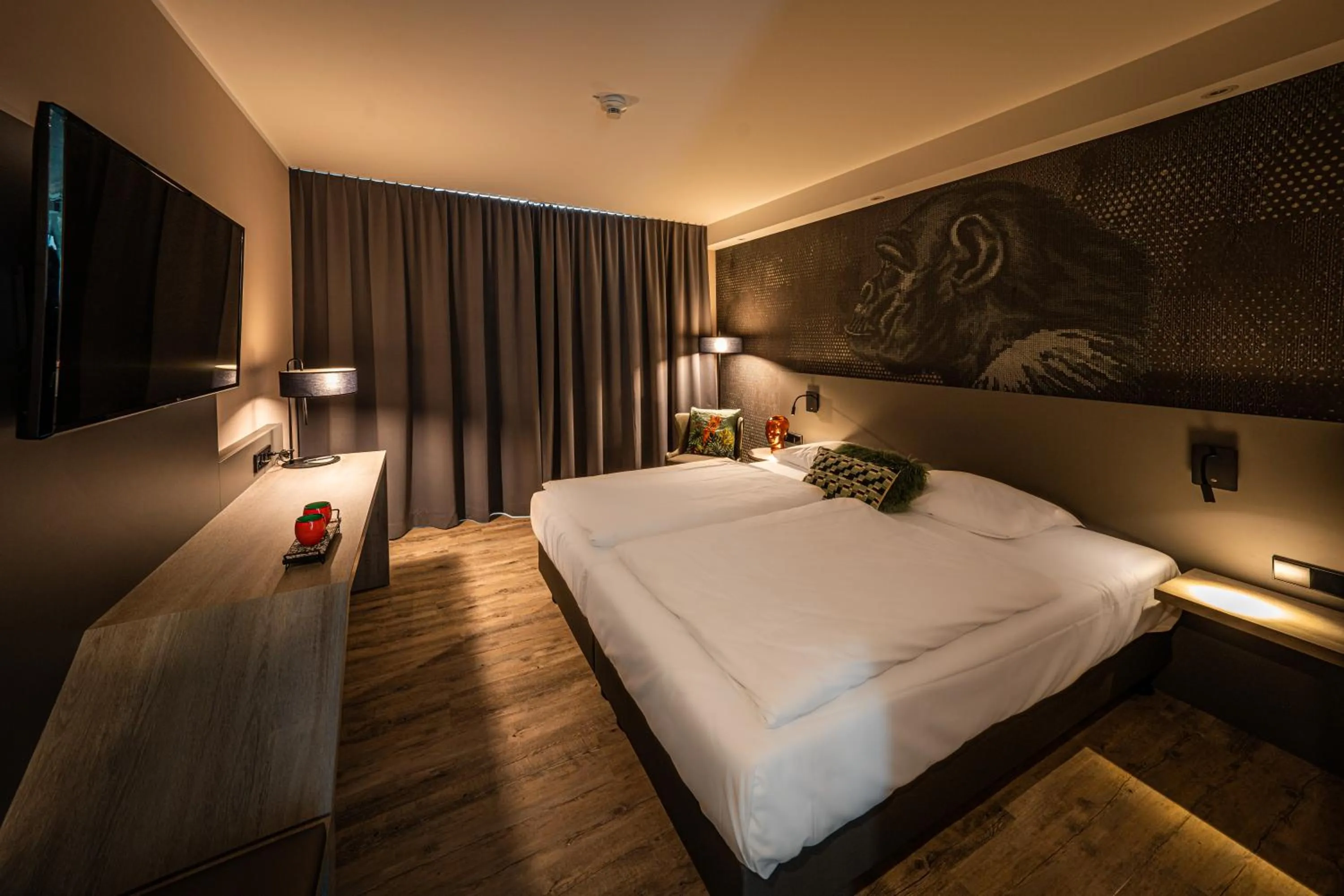 Bed in LOGINN Hotel Stuttgart Zuffenhausen