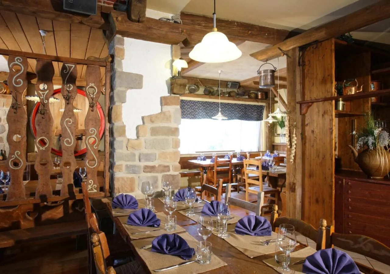 Restaurant/places to eat in Garden Wellness Hotel S