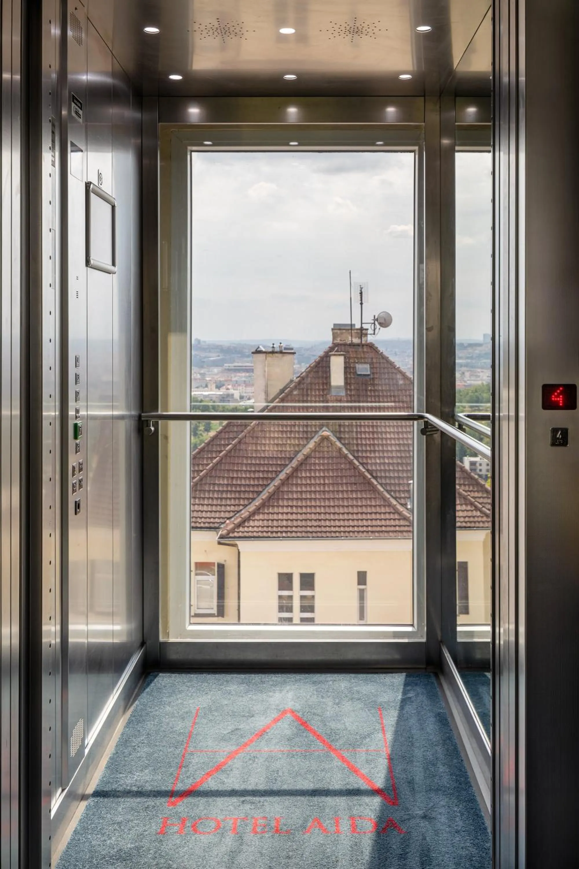 Property building in Hotel Aida