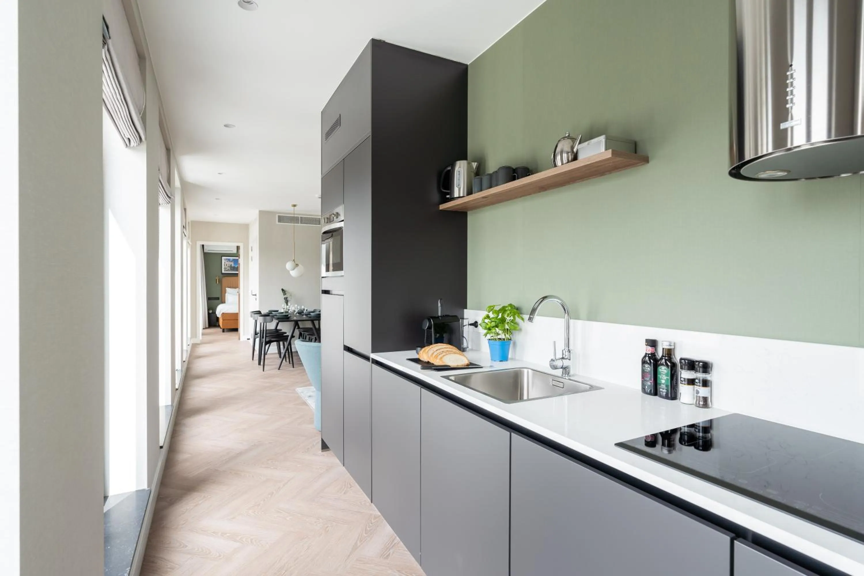 Kitchen or kitchenette in YAYS Antwerp Opera by Numa