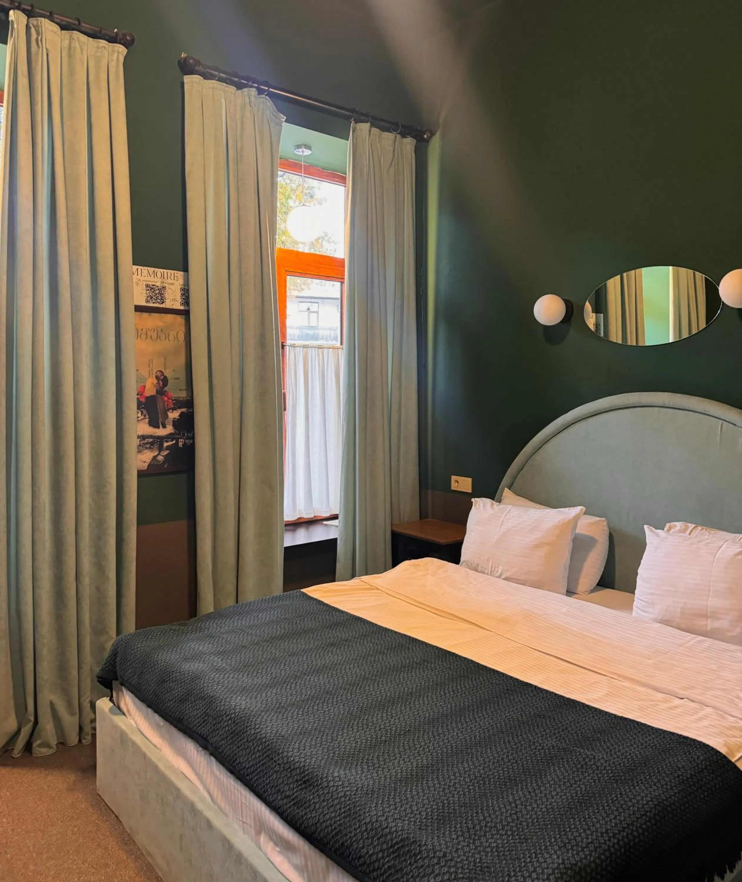 Photo of the whole room, Bed in Hotel Memoire Kutaisi