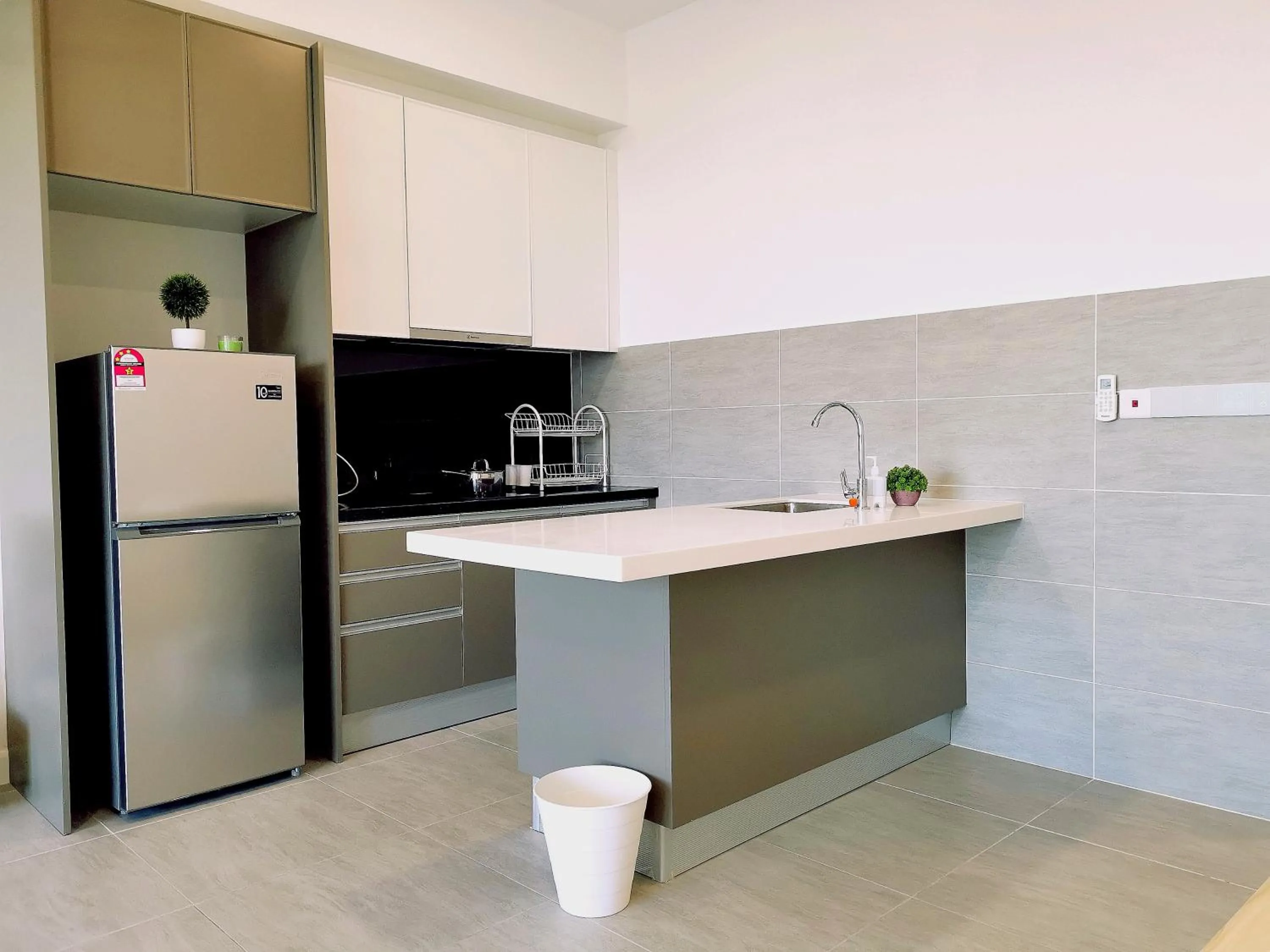 Kitchen or kitchenette in Bell Suite @ Sepang KLIA Kota Warisan