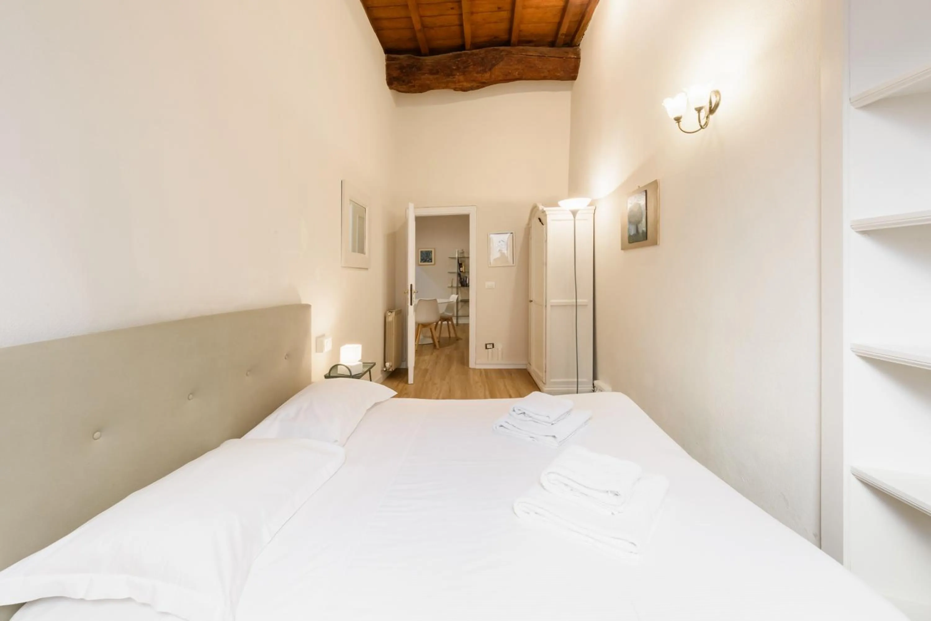 Bed in Orsanmichele View by Mmega