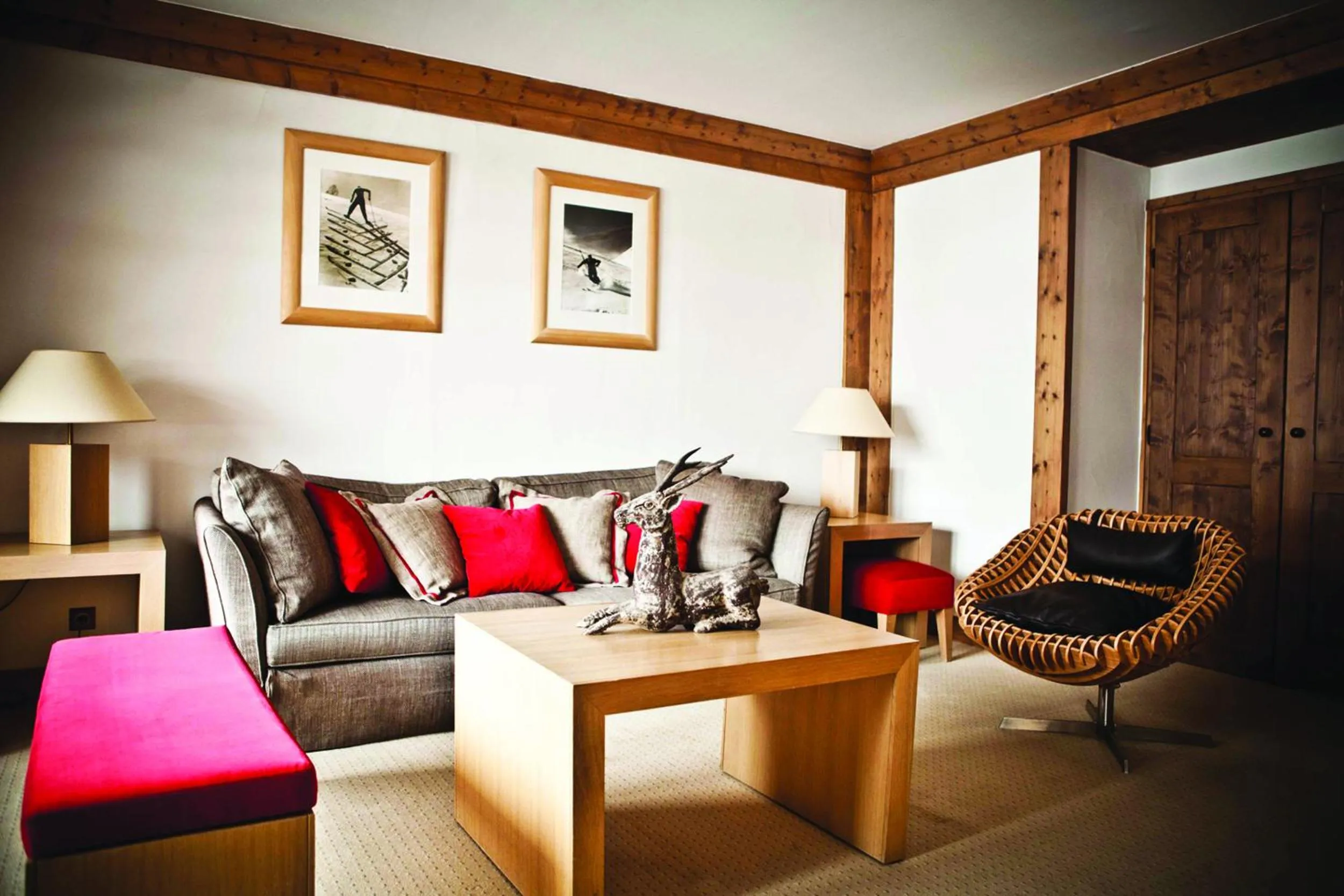 Living room in Hôtel Les Barmes De l'Ours