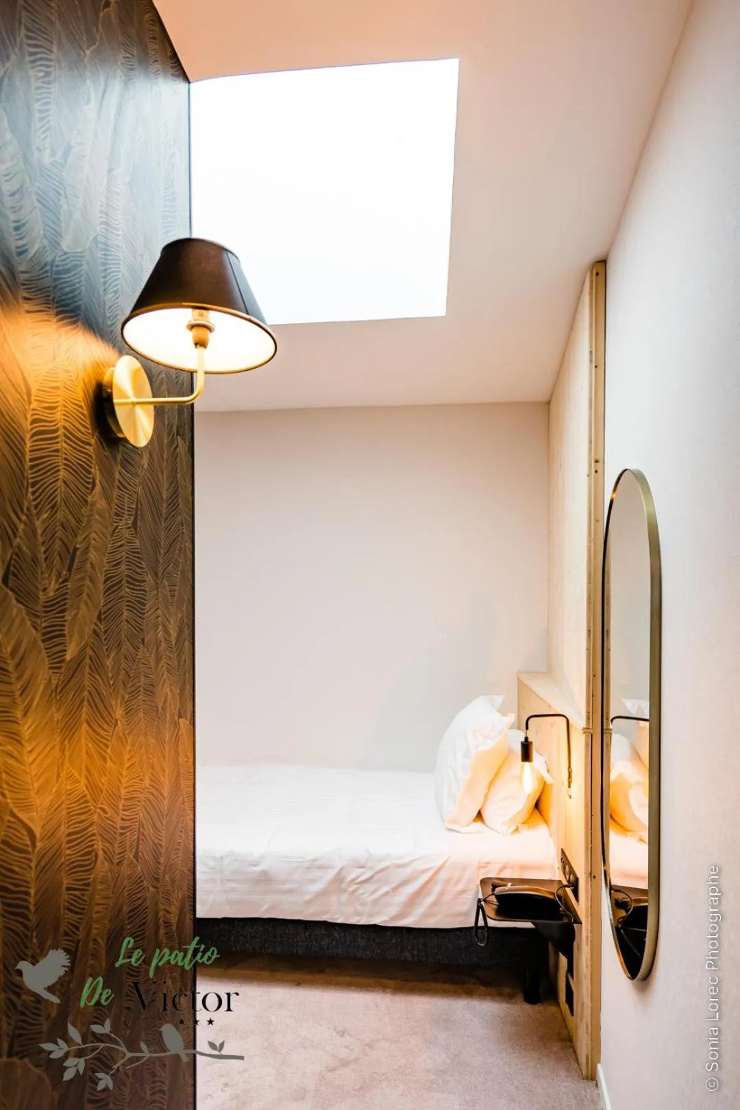 Bed in Hôtel Le Patio de Victor, Lorient