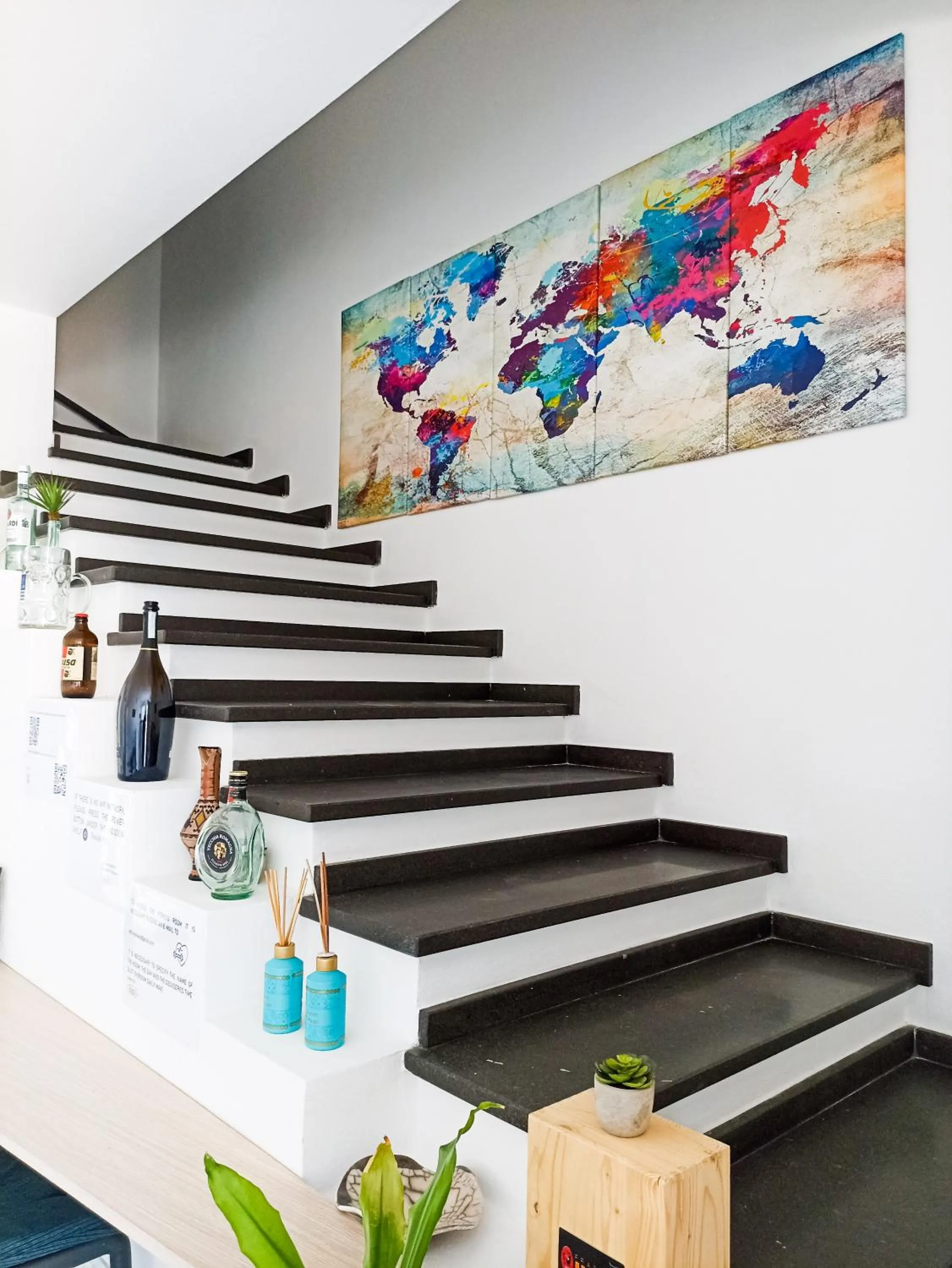 Communal lounge/ TV room in Kolossoi Guest House