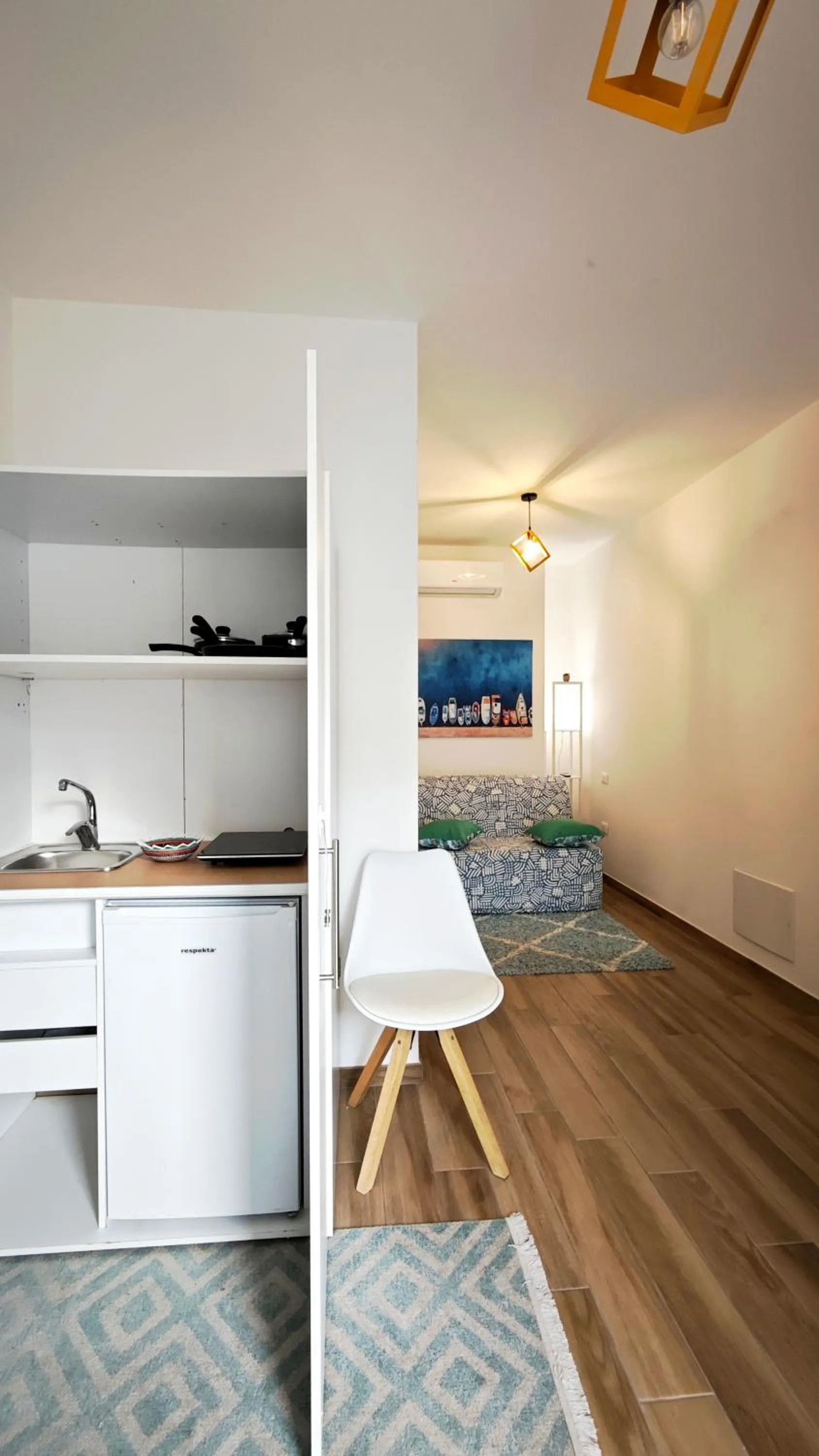 Kolossoi Guest House