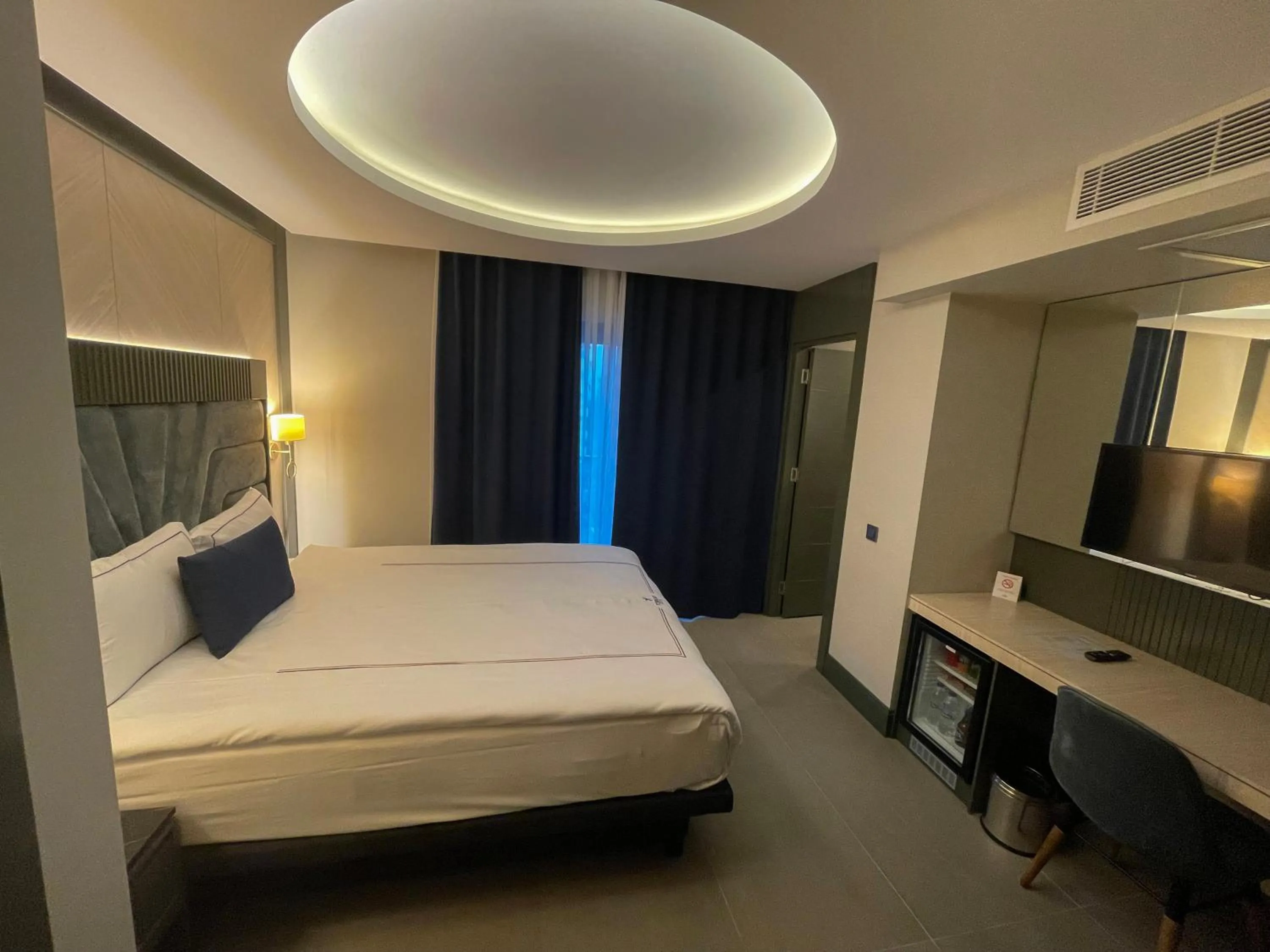 Photo of the whole room, Bed in Türkay Hotel