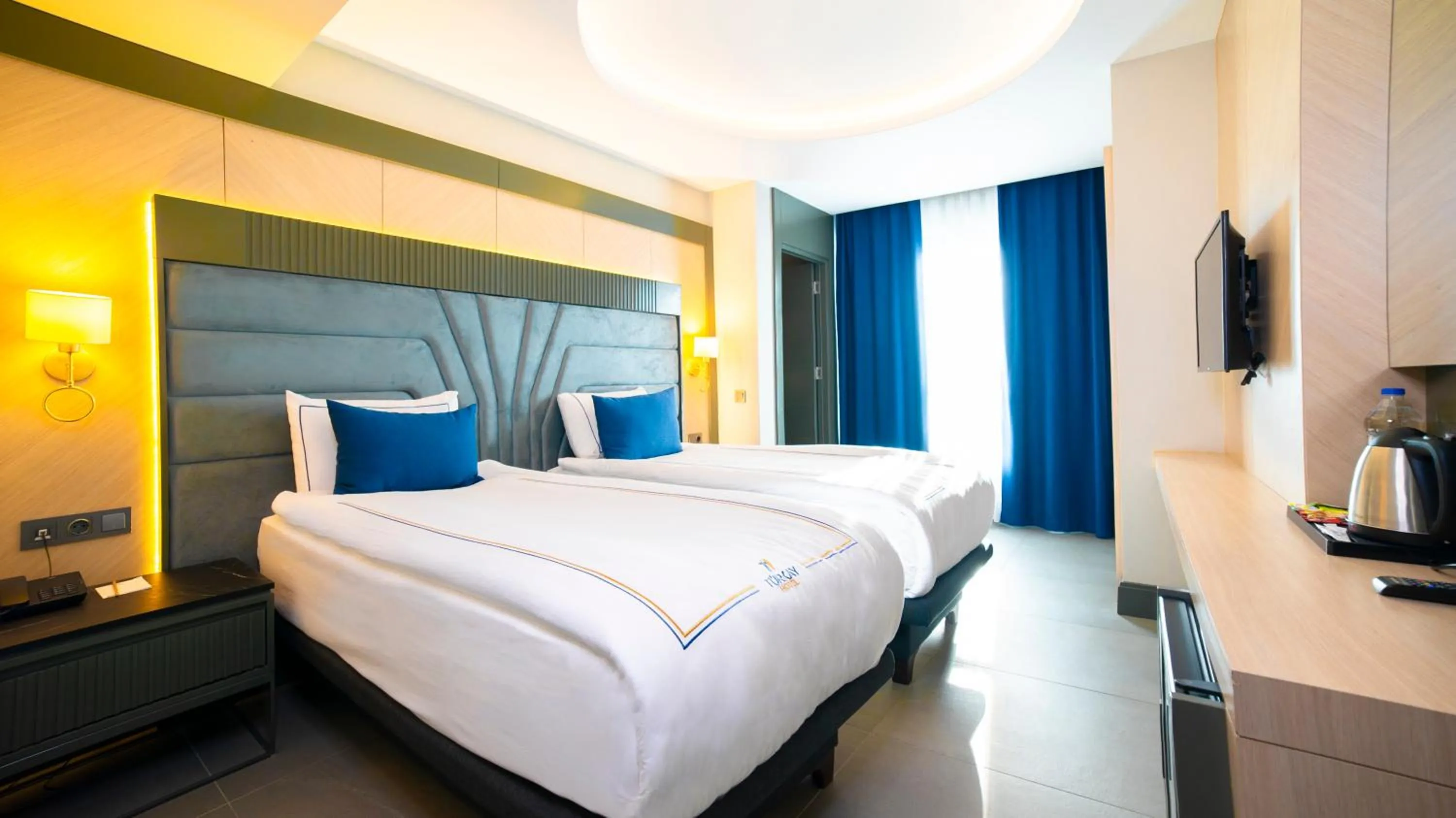 Bed in Türkay Hotel