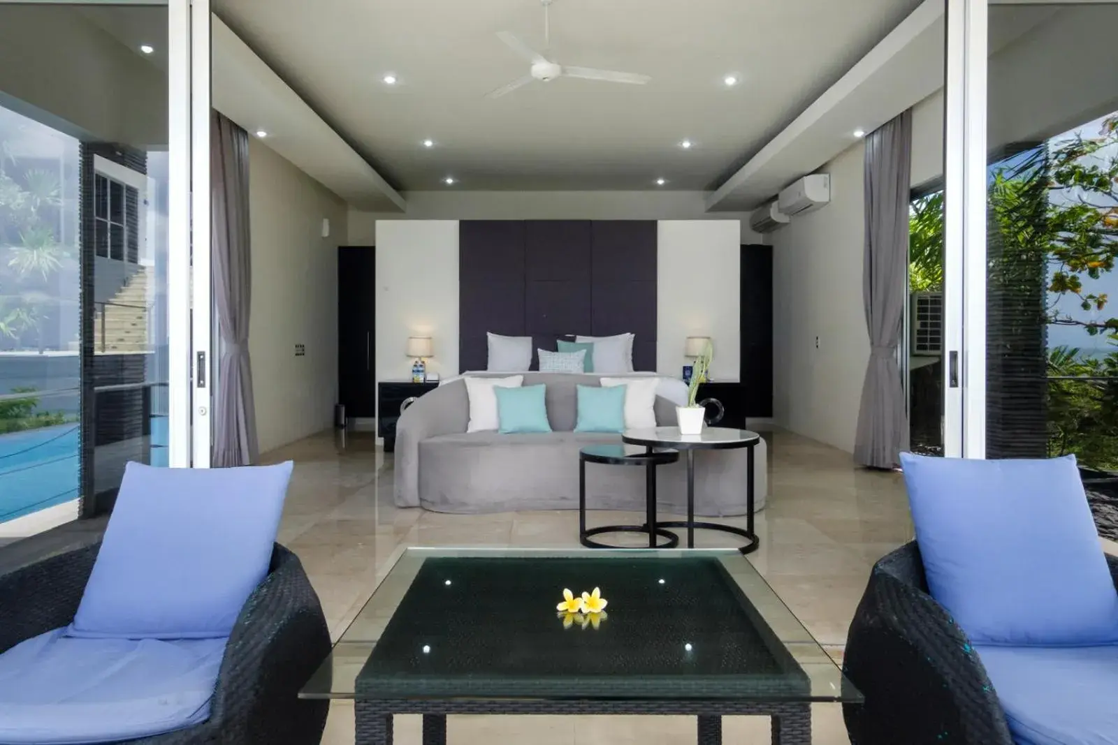 Bedroom in Suluban Cliff Bali Villa Bedroom in Suluban Cliff Bali Villa