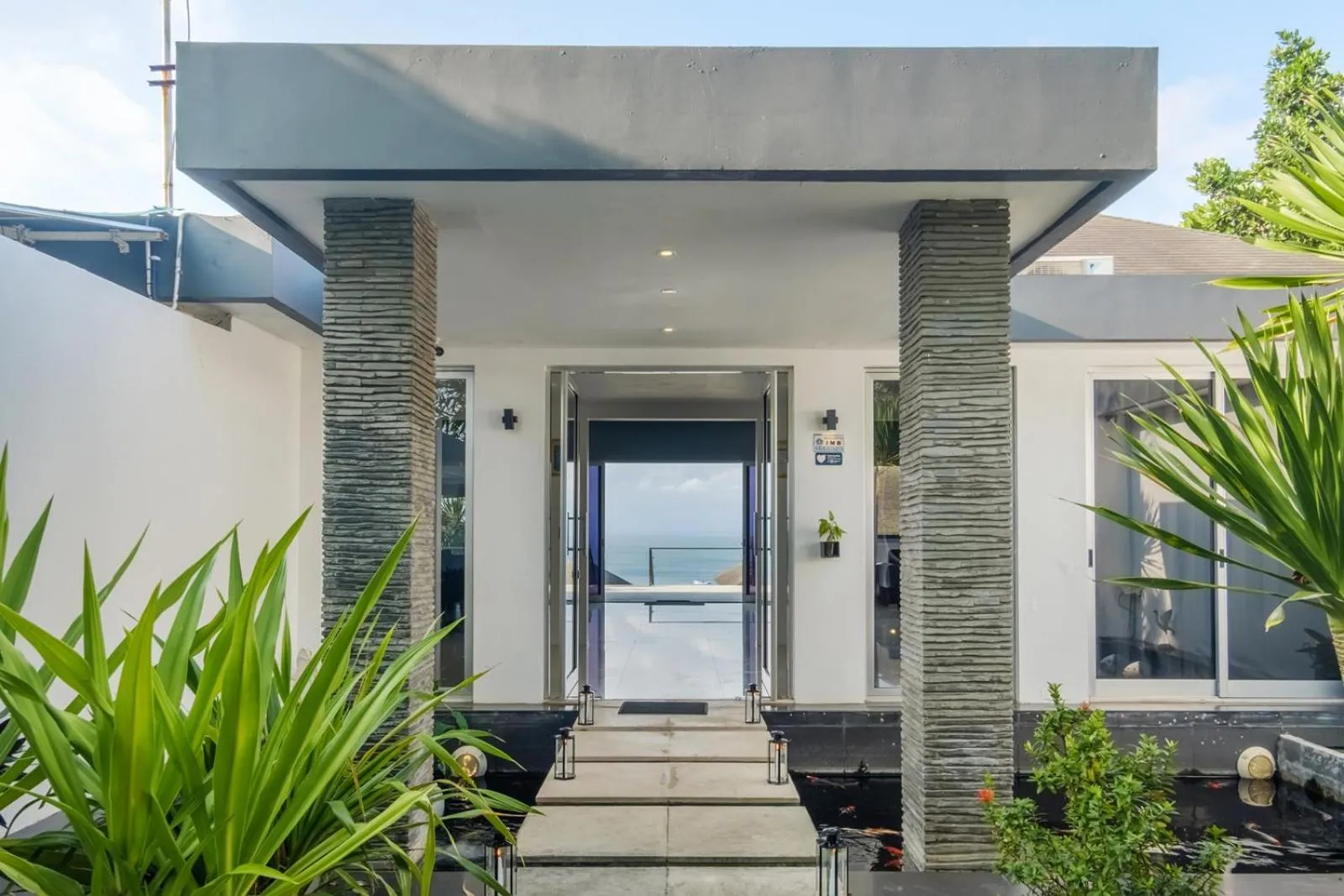 Property building in Suluban Cliff Bali Villa