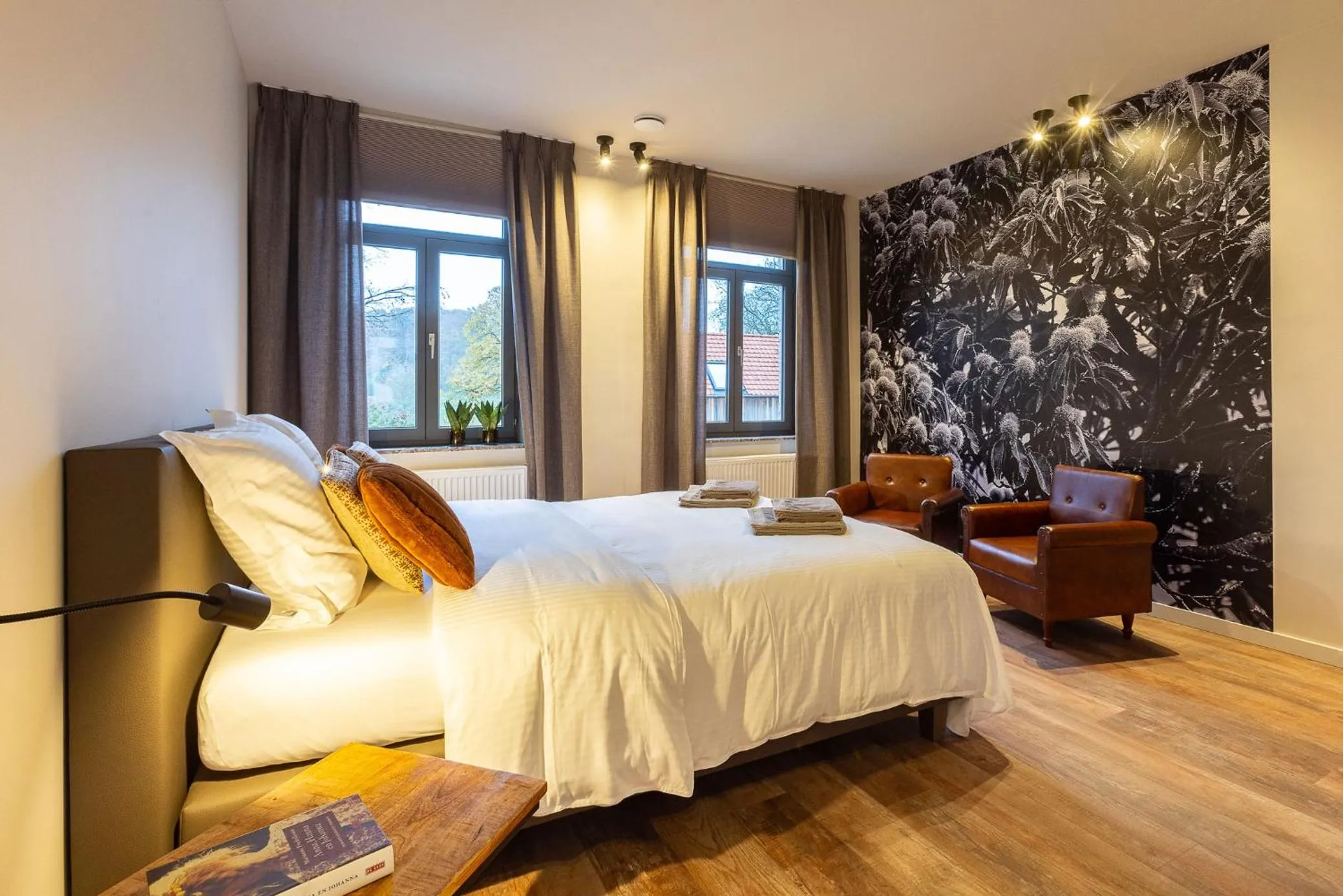 Photo of the whole room, Bed in 't Verschil