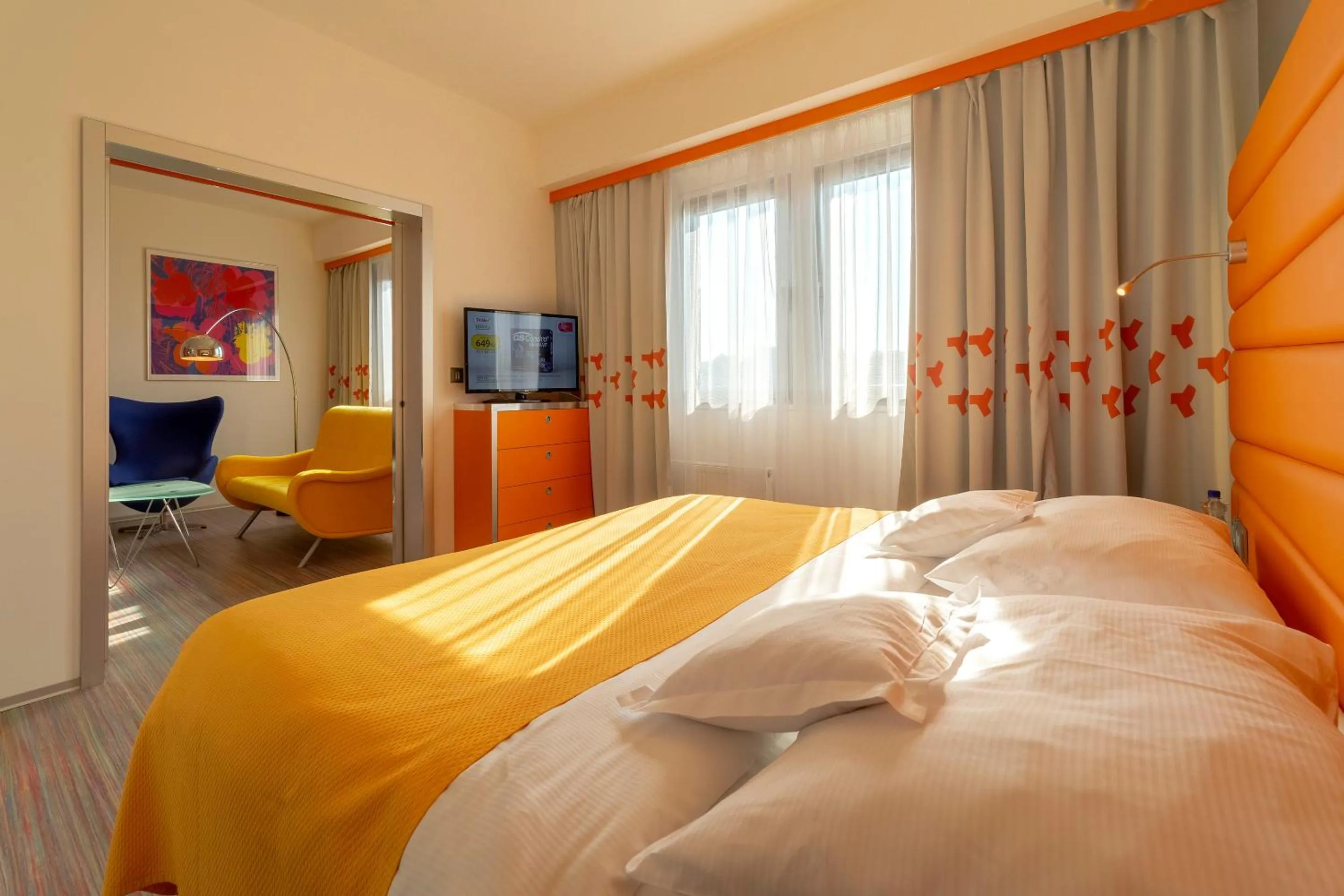 Bed in Hotel Continental