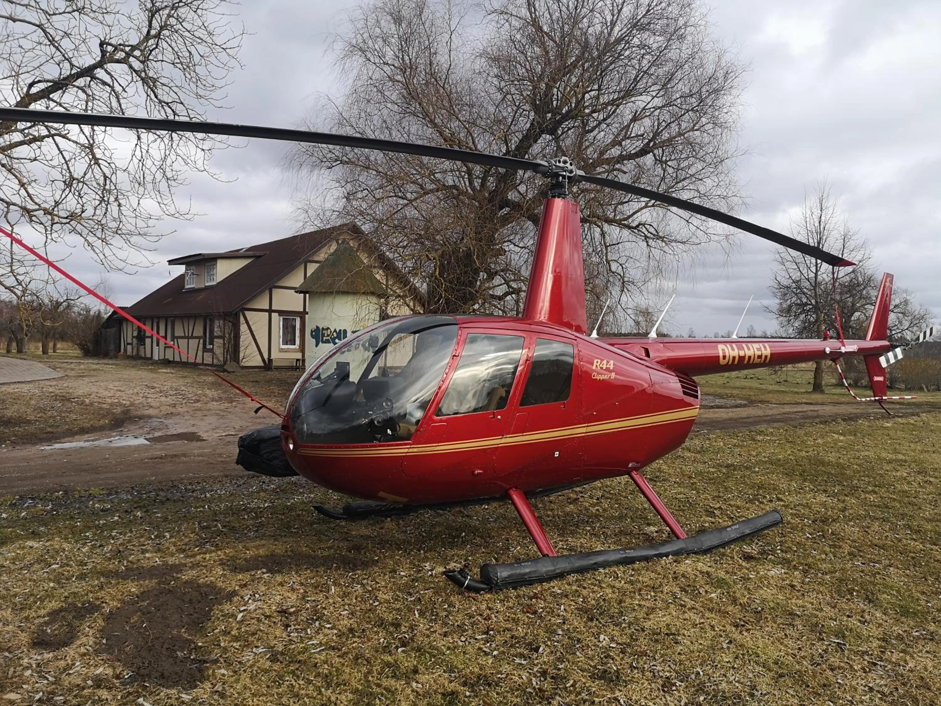 Parking in Hotel Senlīči