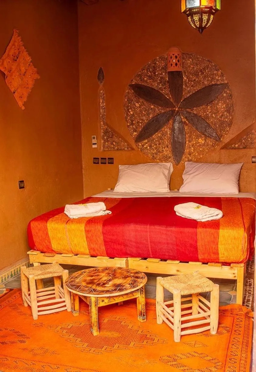 Bed in Auberge Kasbah Dar Sahara Tours